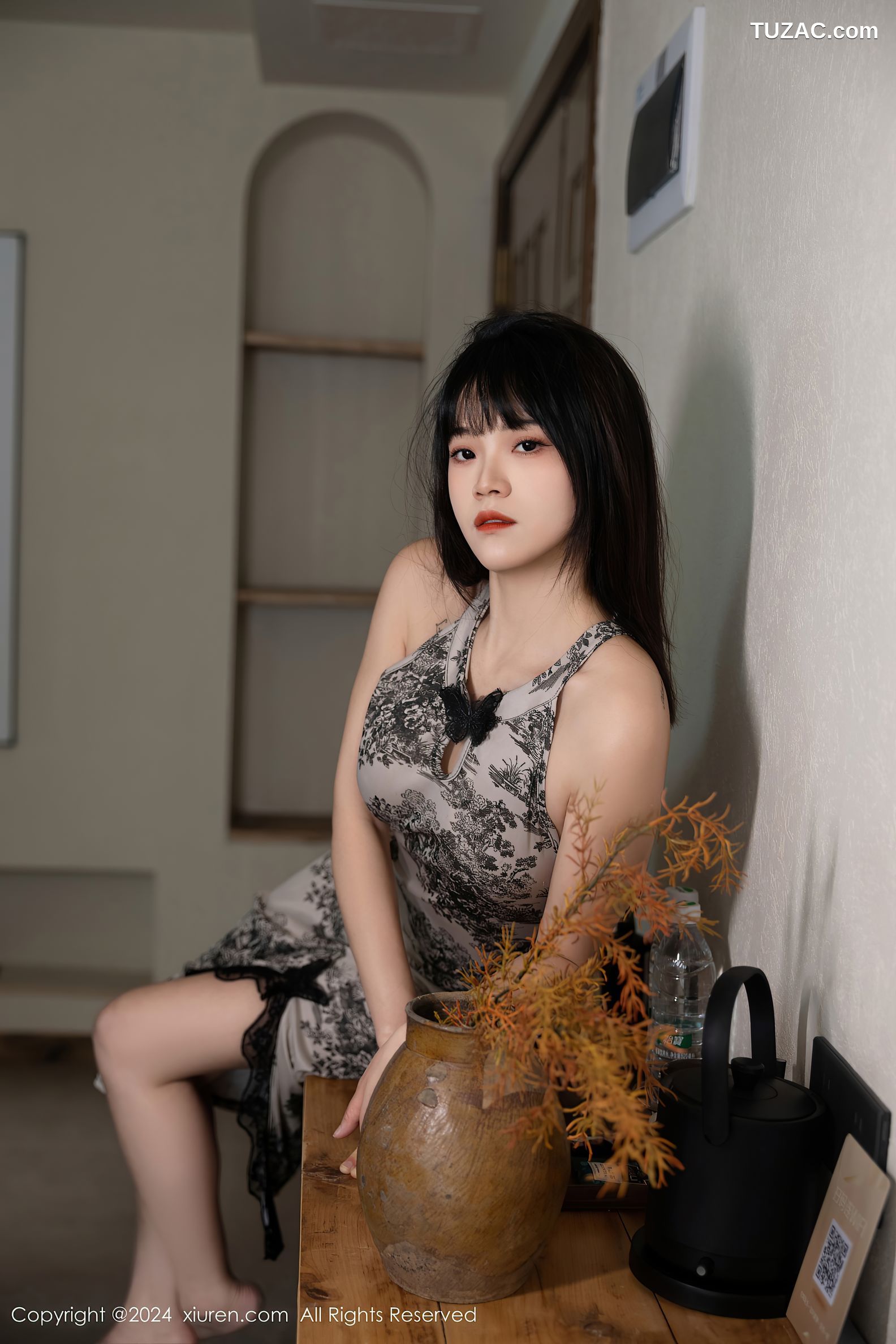XiuRen秀人网-8434-唐安诺-中式印花连衣裙-2024.04.23