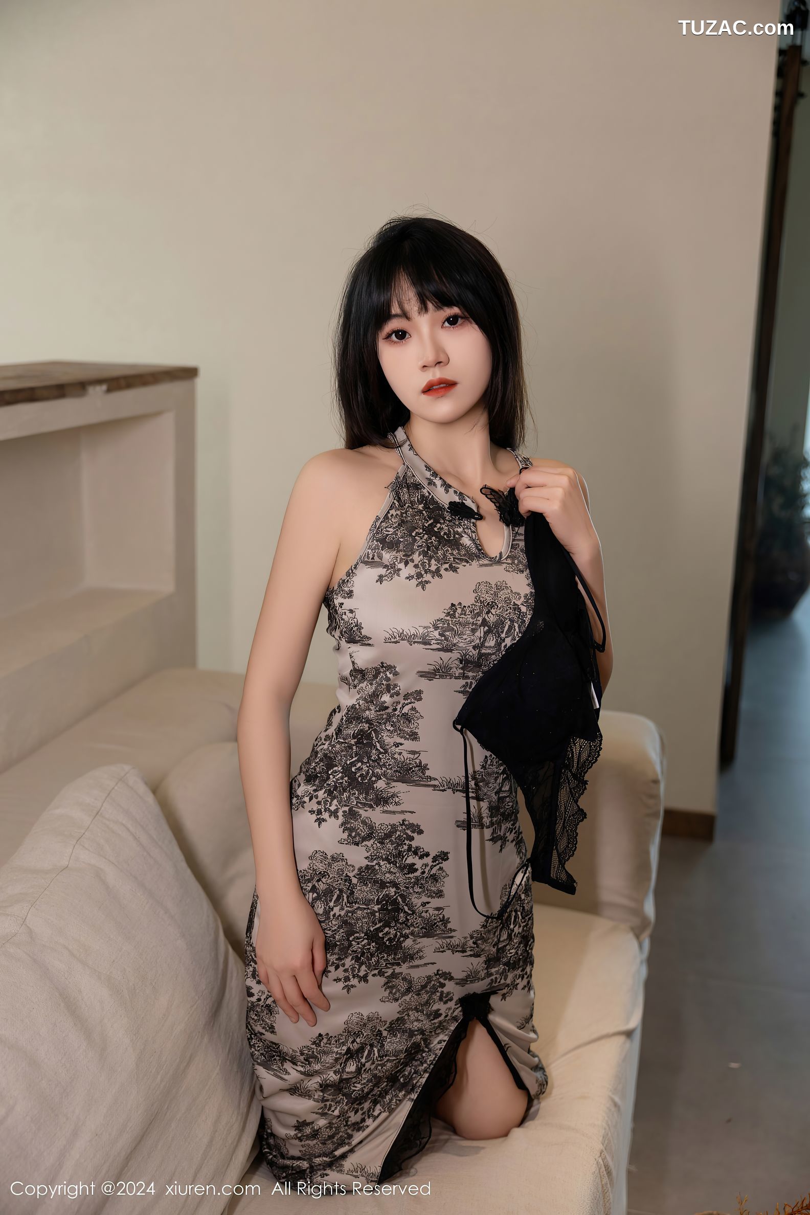 XiuRen秀人网-8434-唐安诺-中式印花连衣裙-2024.04.23