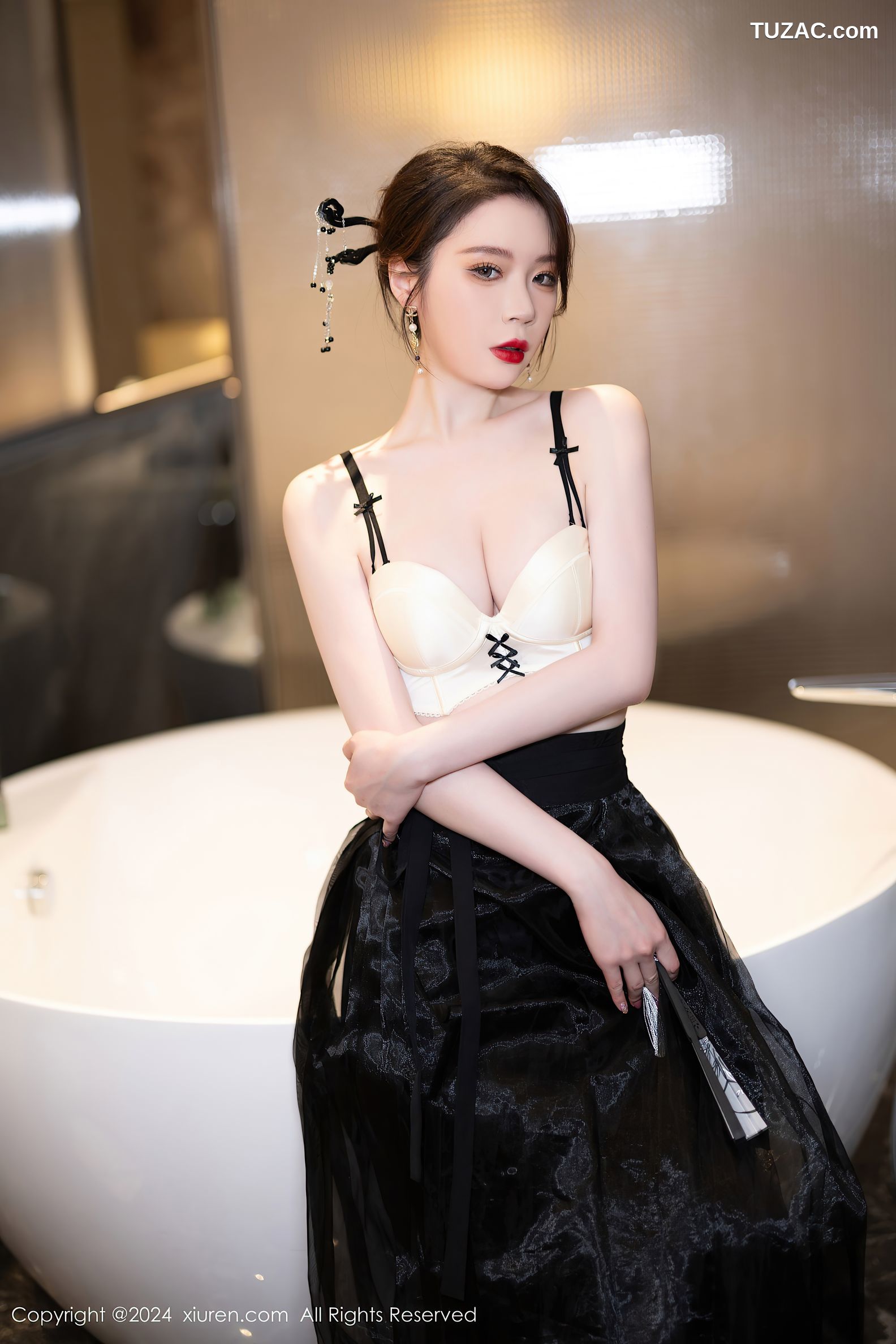 XiuRen秀人网-8465-梦心玥-黑色裙装白色内衣-2024.04.28