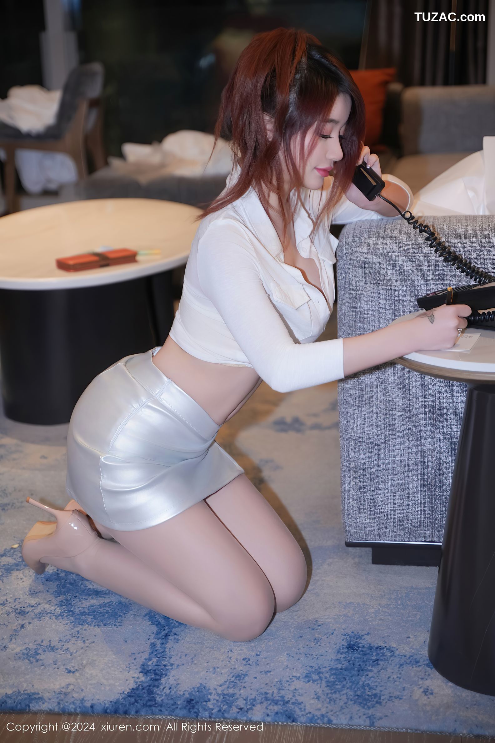 XiuRen秀人网-8542-美七-Mia-泰国旅拍-白衬衫短裙淡黄内衣-2024.05.15