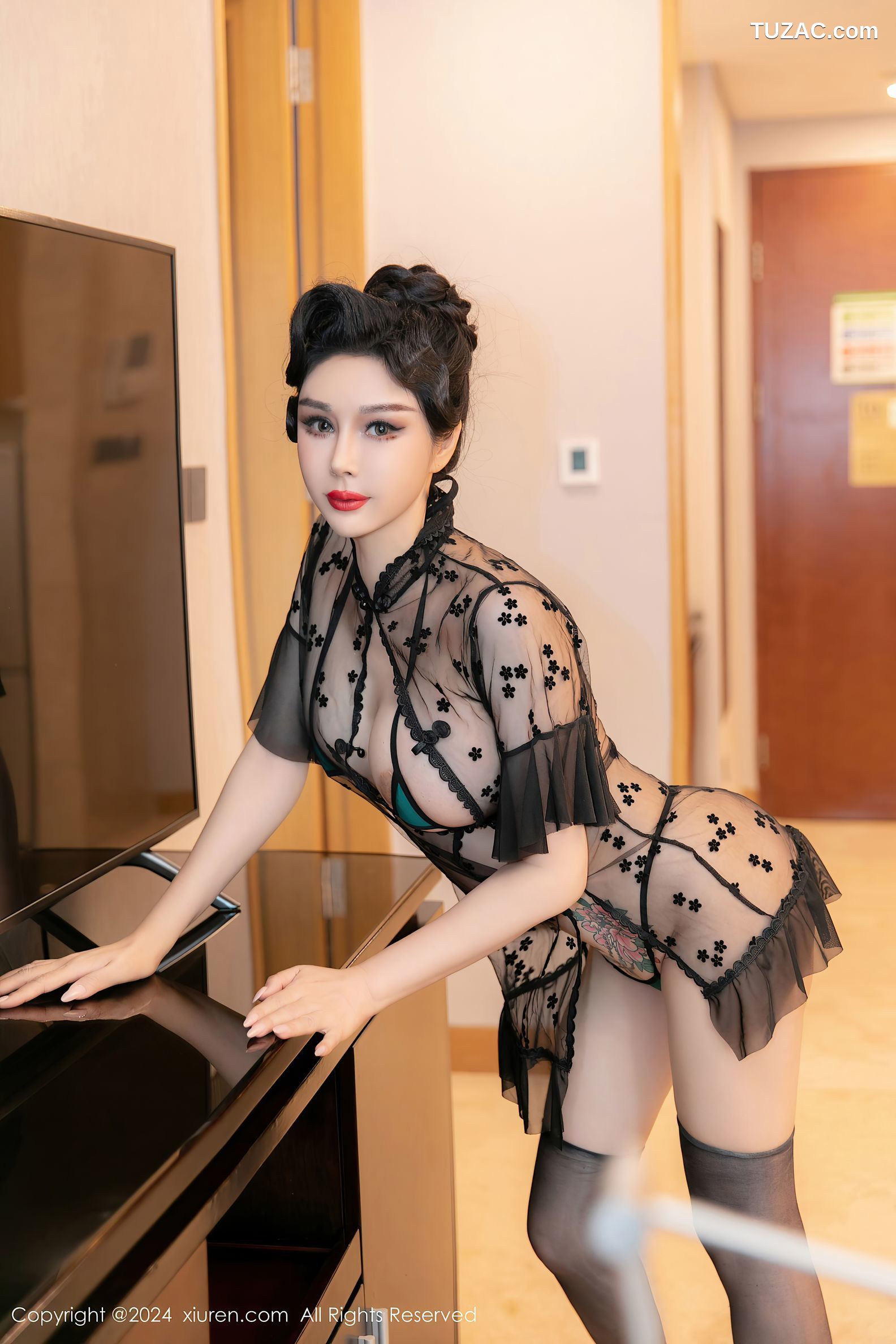 XiuRen秀人网-8549-田冰冰-轻透黑纱情趣内衣爆乳-2024.05.16