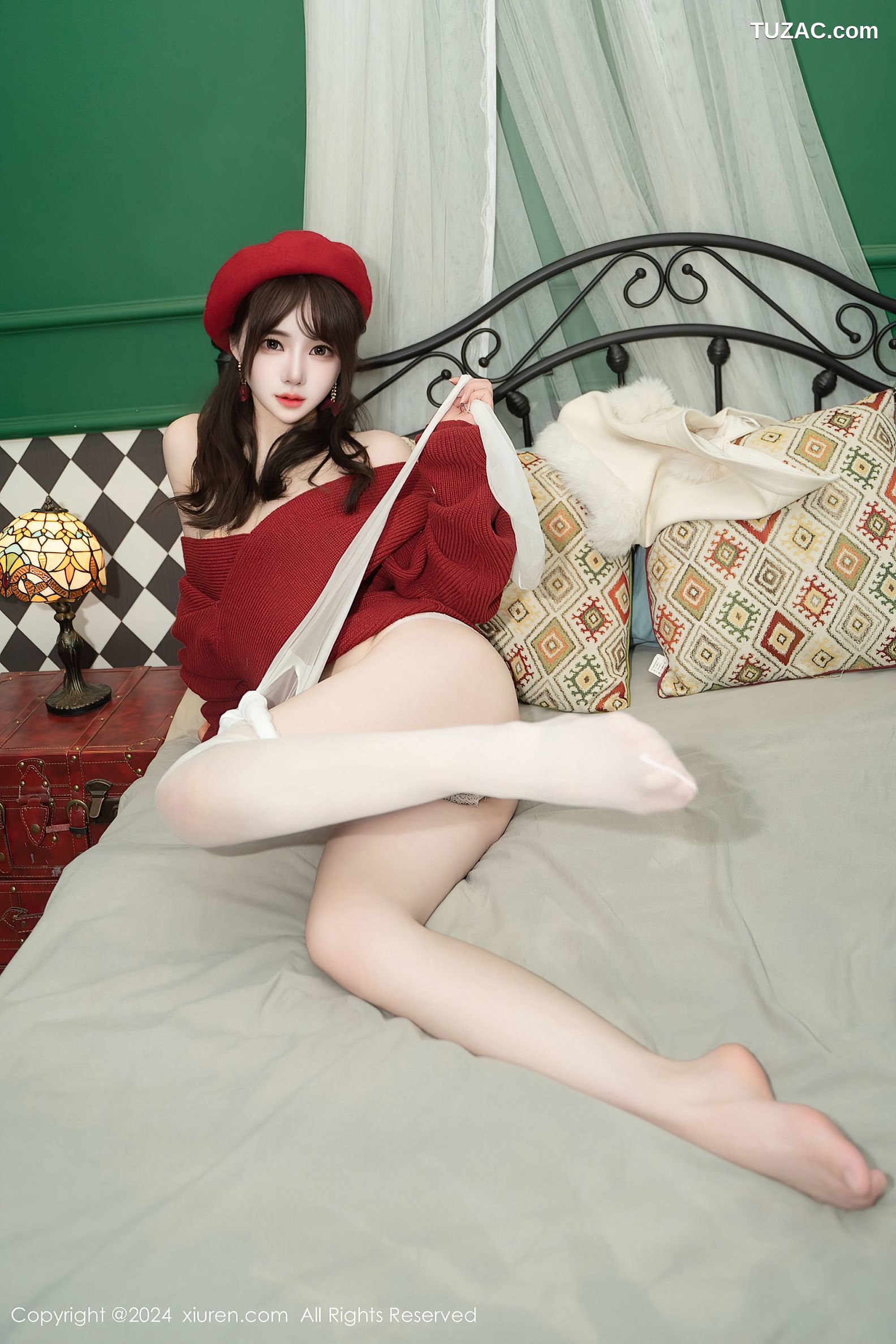 XiuRen秀人网-8551-林月月-小红帽红毛衣白短裙-2024.05.16