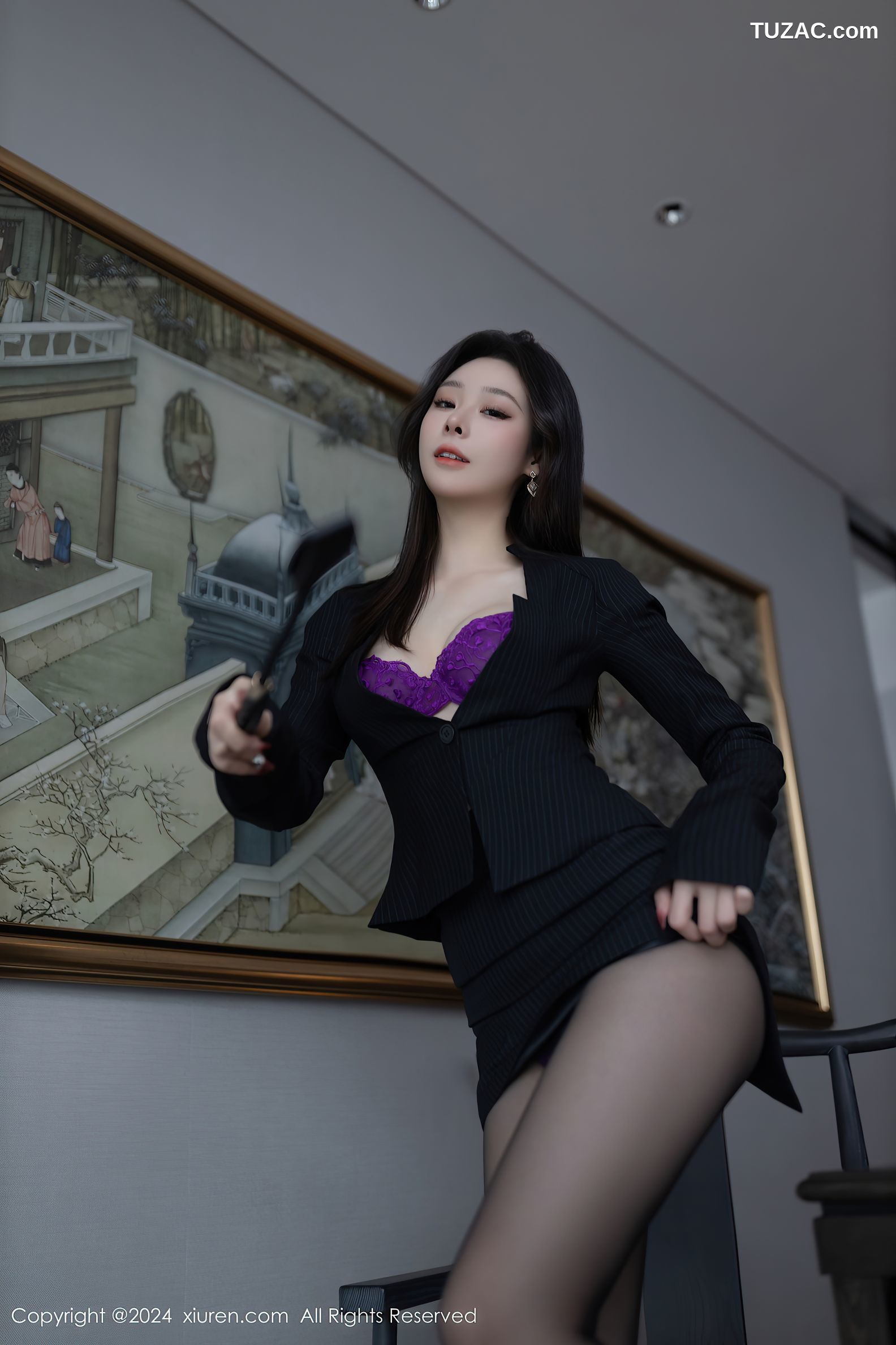 XiuRen秀人网-8626-小逗逗-OL女秘书黑色裙装黑丝紫色内衣-2024.05.30