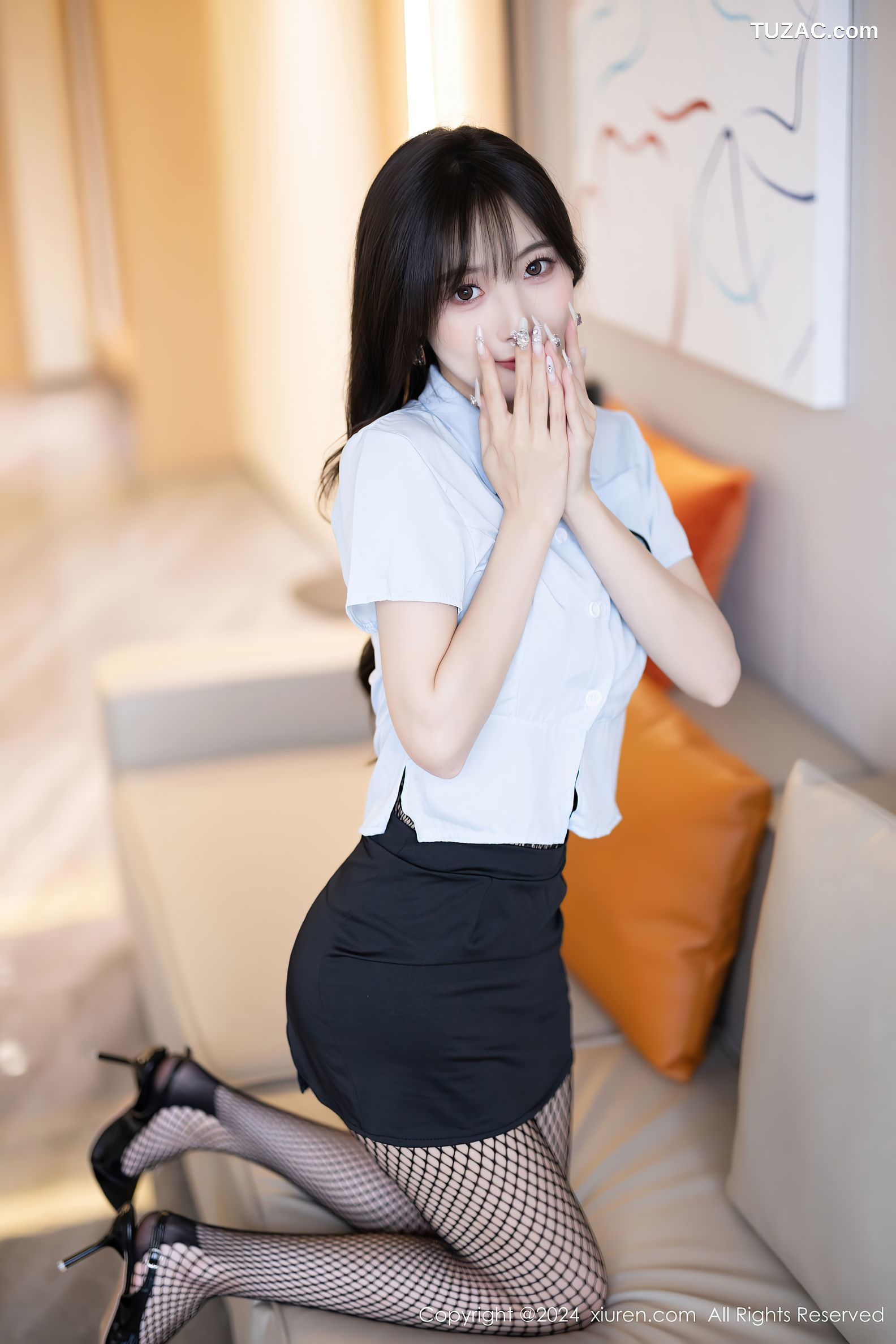 XiuRen秀人网-8650-林星阑-空姐制服白衬衫黑短裙黑蕾丝纱网情趣内衣-2024.06.04