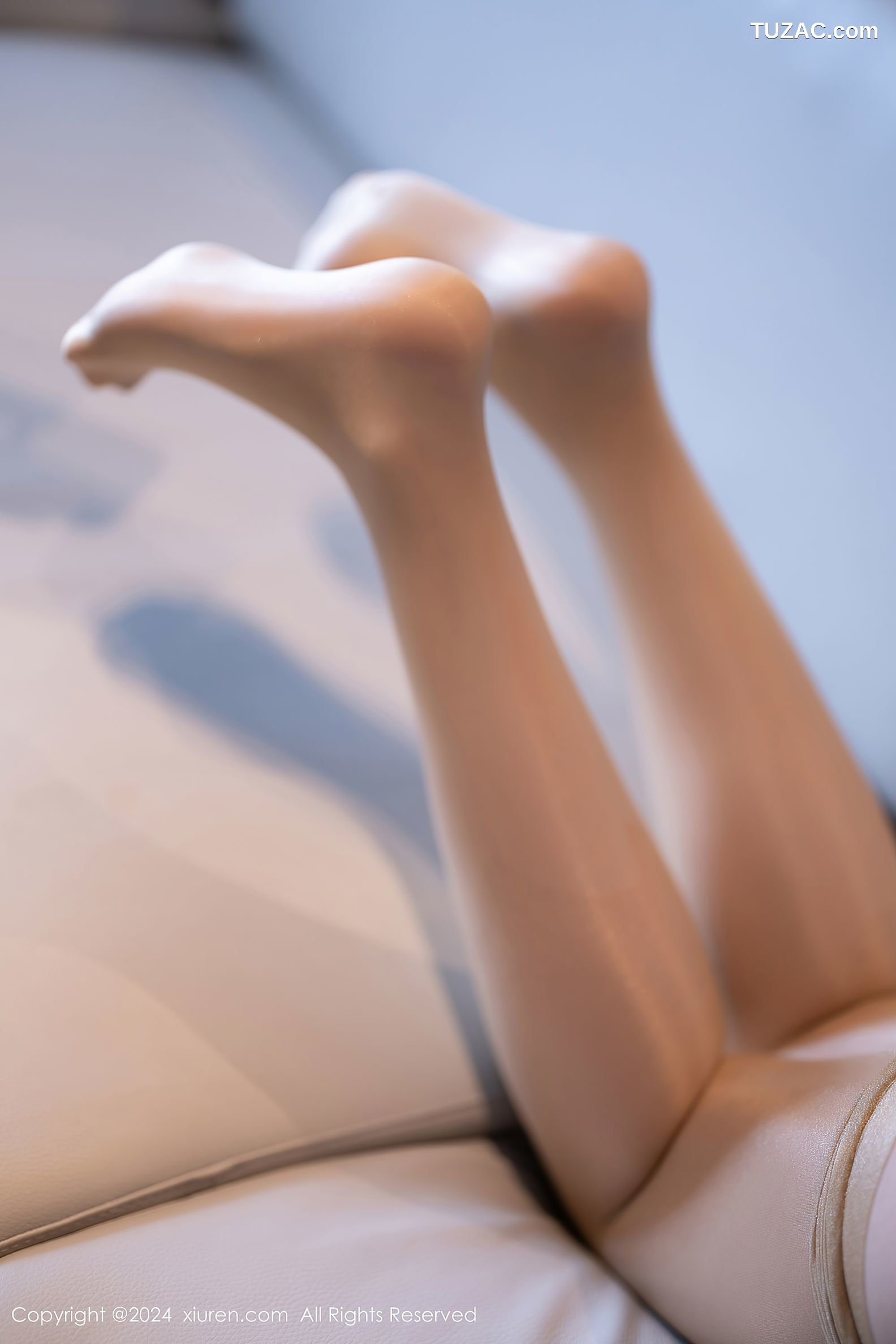 XiuRen秀人网-8713-徐莉芝Booty-淡粉内衣-黑色蕾丝内衣黑丝-2024.06.17