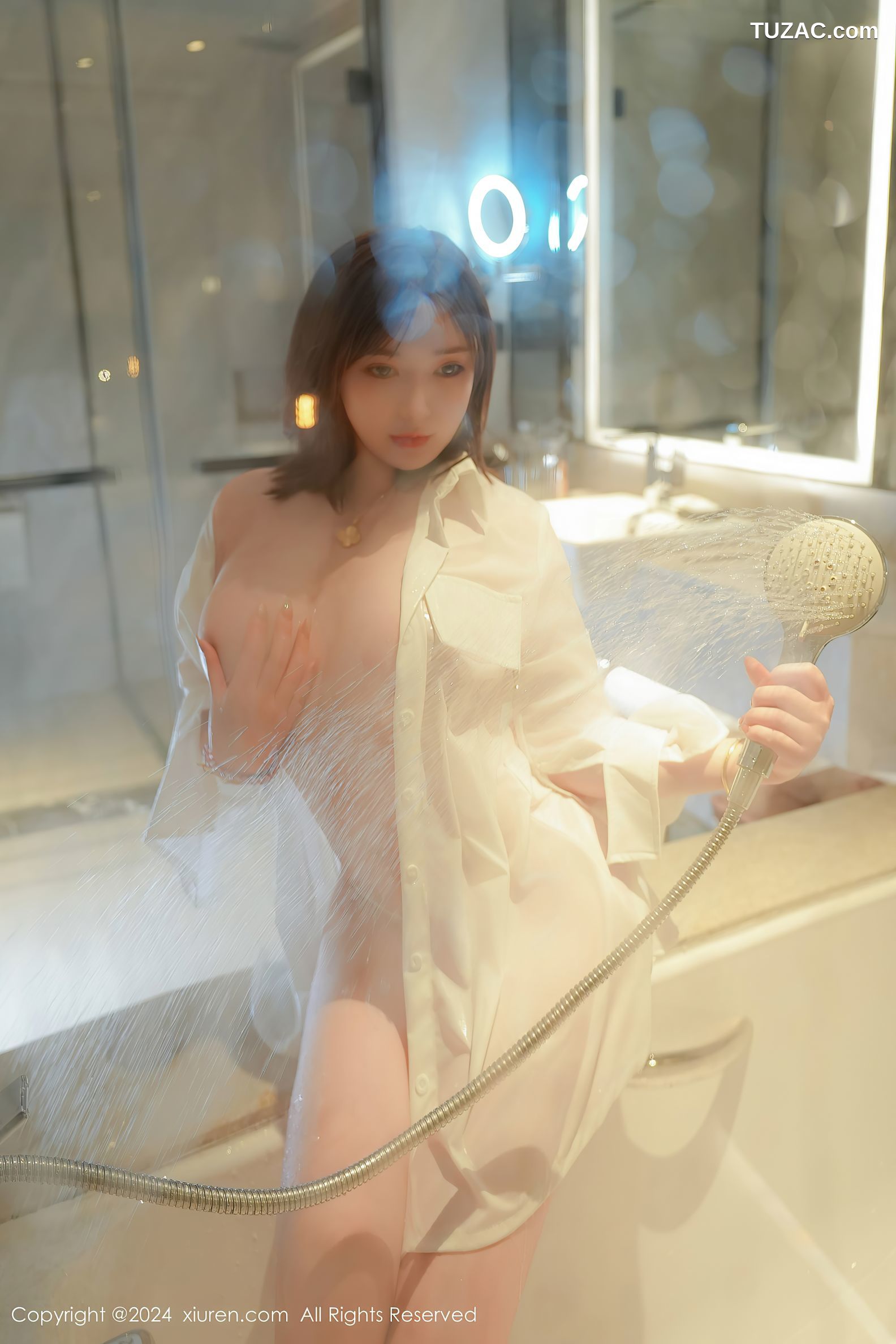 XiuRen秀人网-8763-nana豆酱-白衬衫粉色瑜伽裤超小内衣-2024.06.27