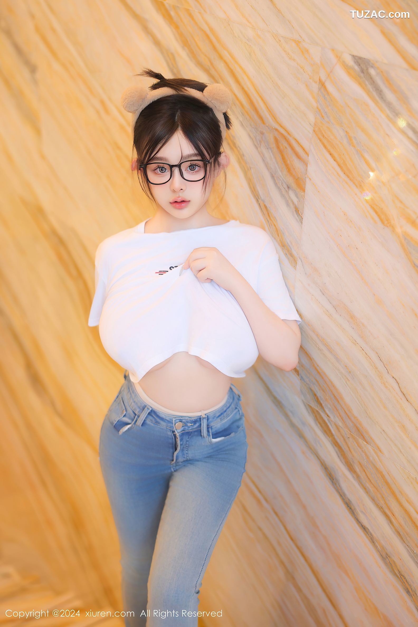 XiuRen秀人网-8809-娜娜子yy-首套-巨乳白T牛仔裤肉丝大尺度-2024.07.05