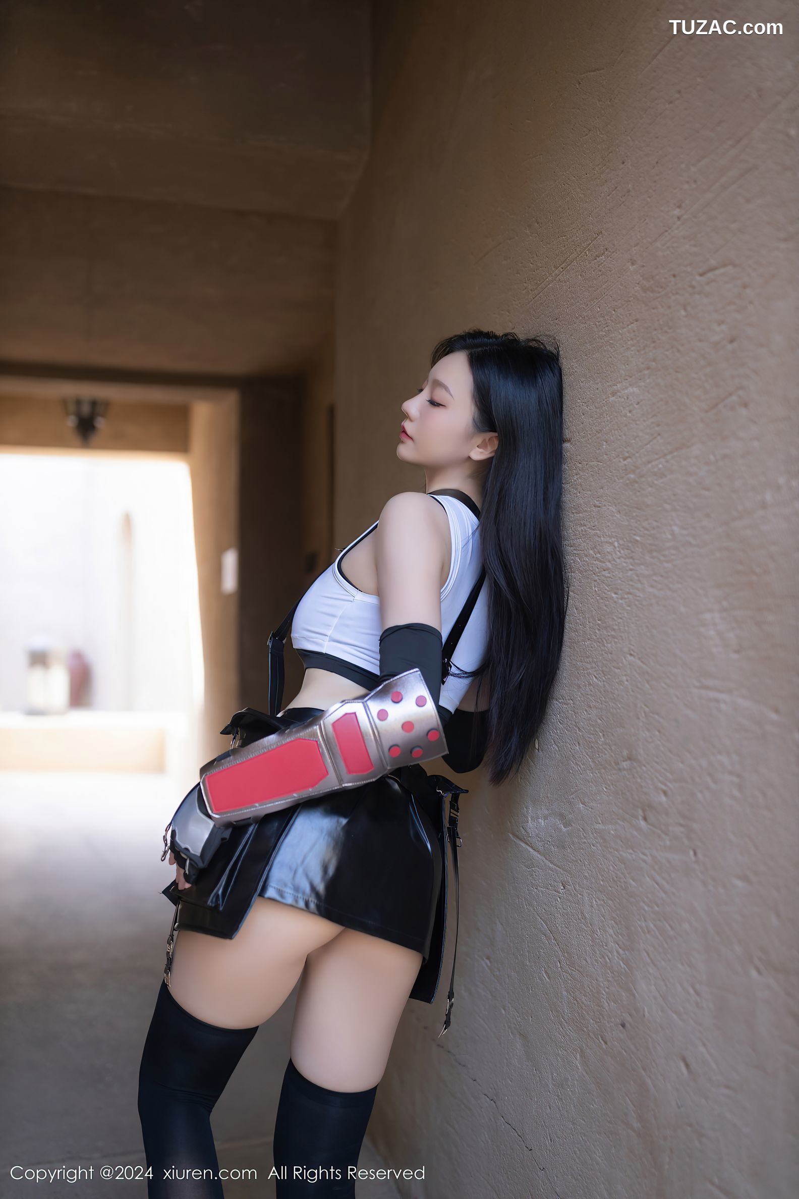 XiuRen秀人网-8829-安然anran-迪拜旅拍-CosPlay-蒂法-2024.07.09