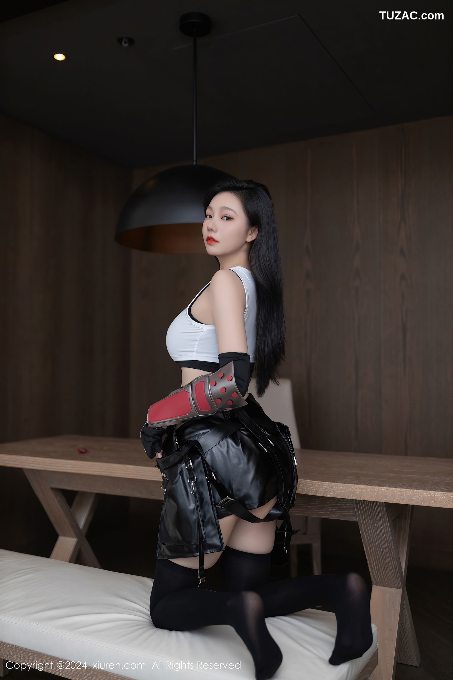 XiuRen秀人网-8829-安然anran-迪拜旅拍-CosPlay-蒂法-2024.07.09