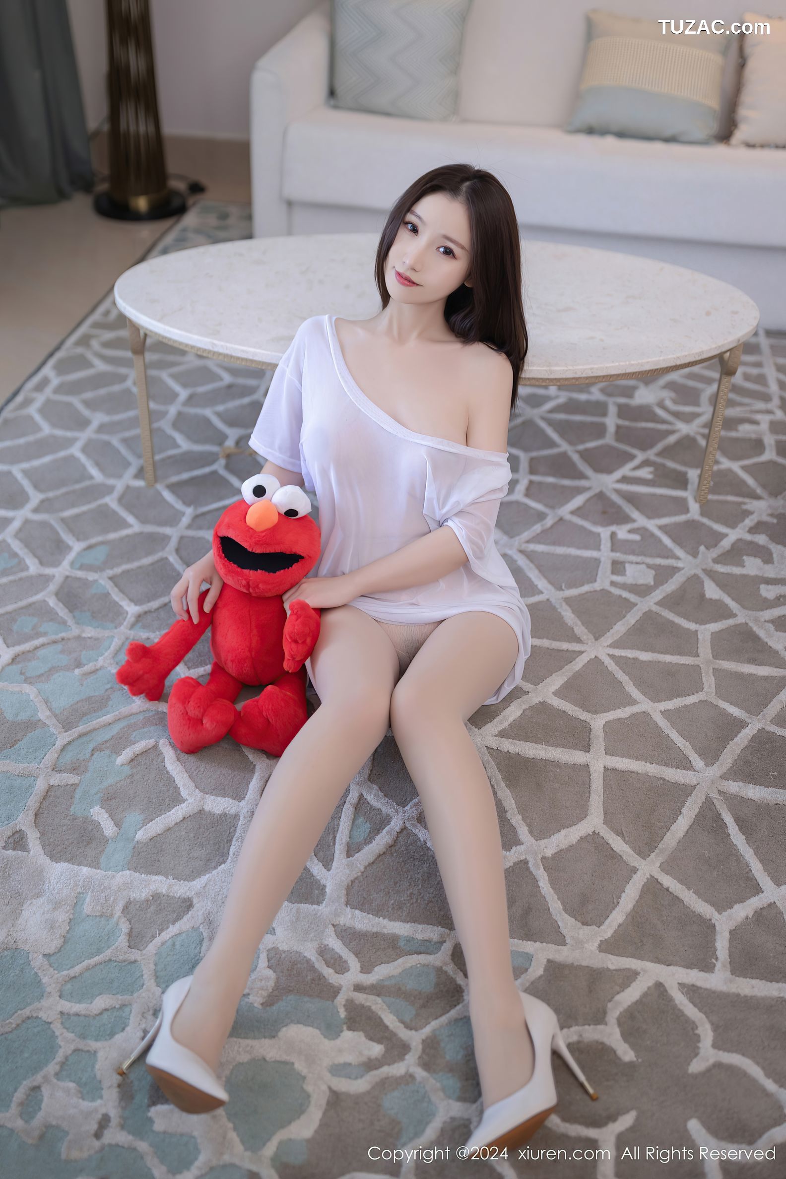 XiuRen秀人网-8834-杏子Yada-白色轻透连衣短裙肉丝爆乳-2024.07.10