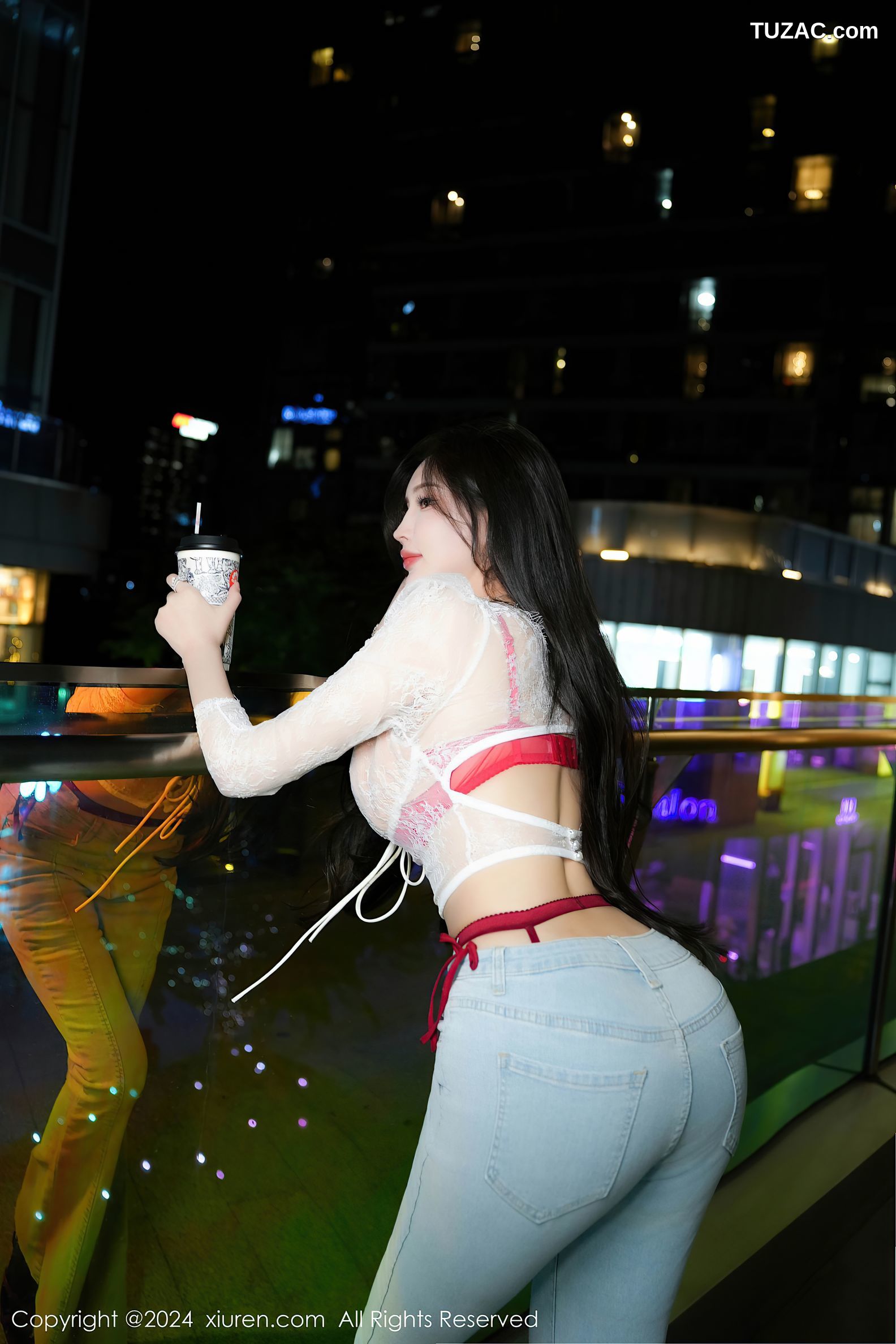 XiuRen秀人网-8846-Carol周妍希-新疆心愿旅拍-牛仔裤白色蕾丝轻透T恤粉红内衣-2024.07.12