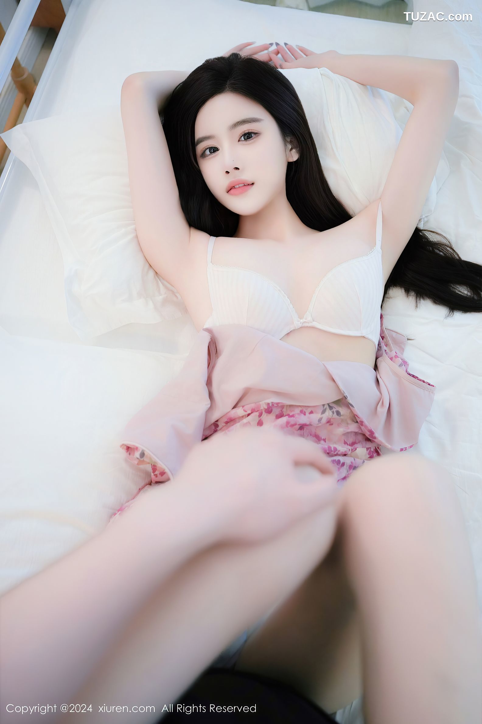 XiuRen秀人网-8855-Erikaki-尾随迷奸剧情-浅粉碎花裙爆乳-2024.07.12