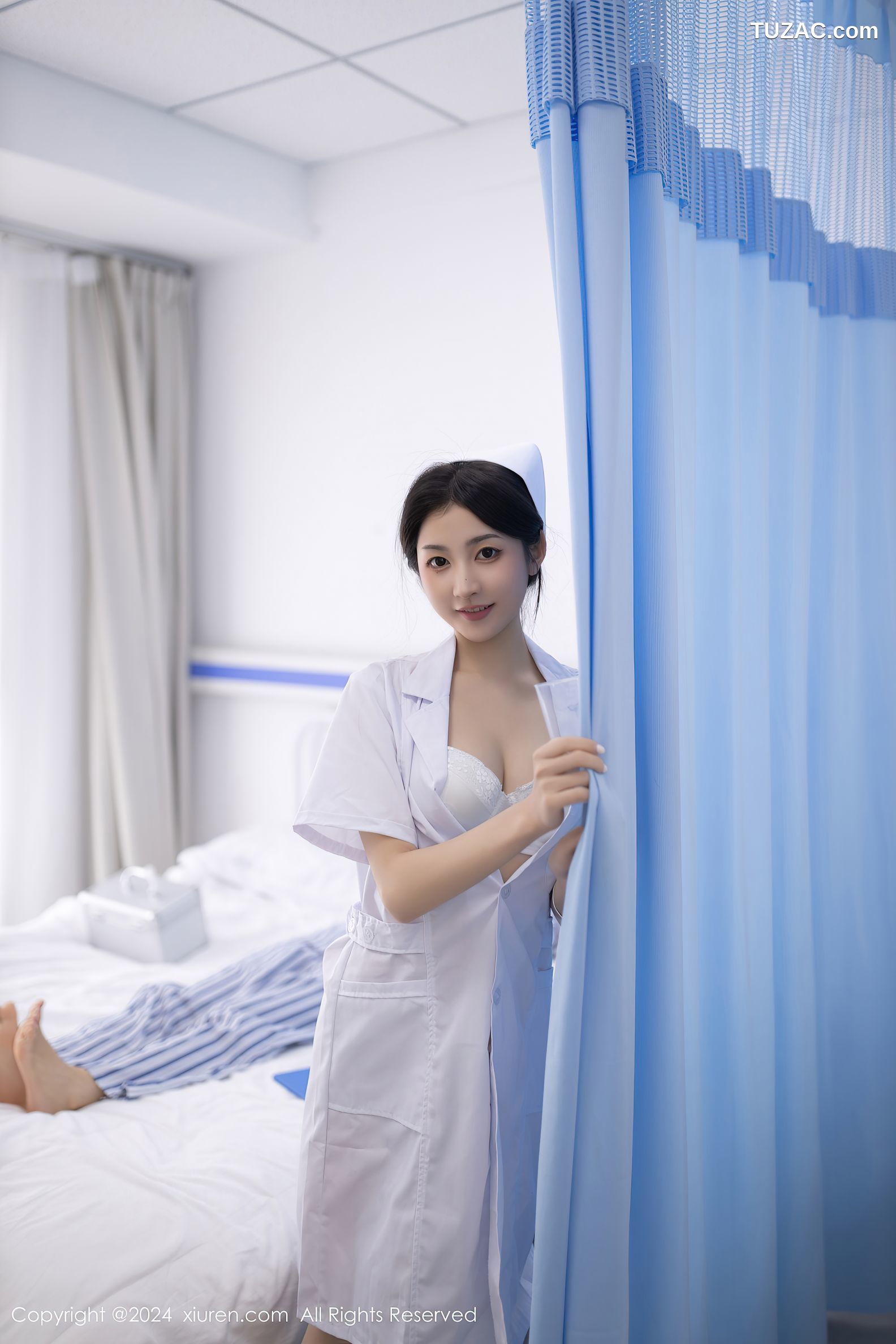 XiuRen秀人网-8897-鱼尾fish-白色护士制服白色内衣-2024.07.22