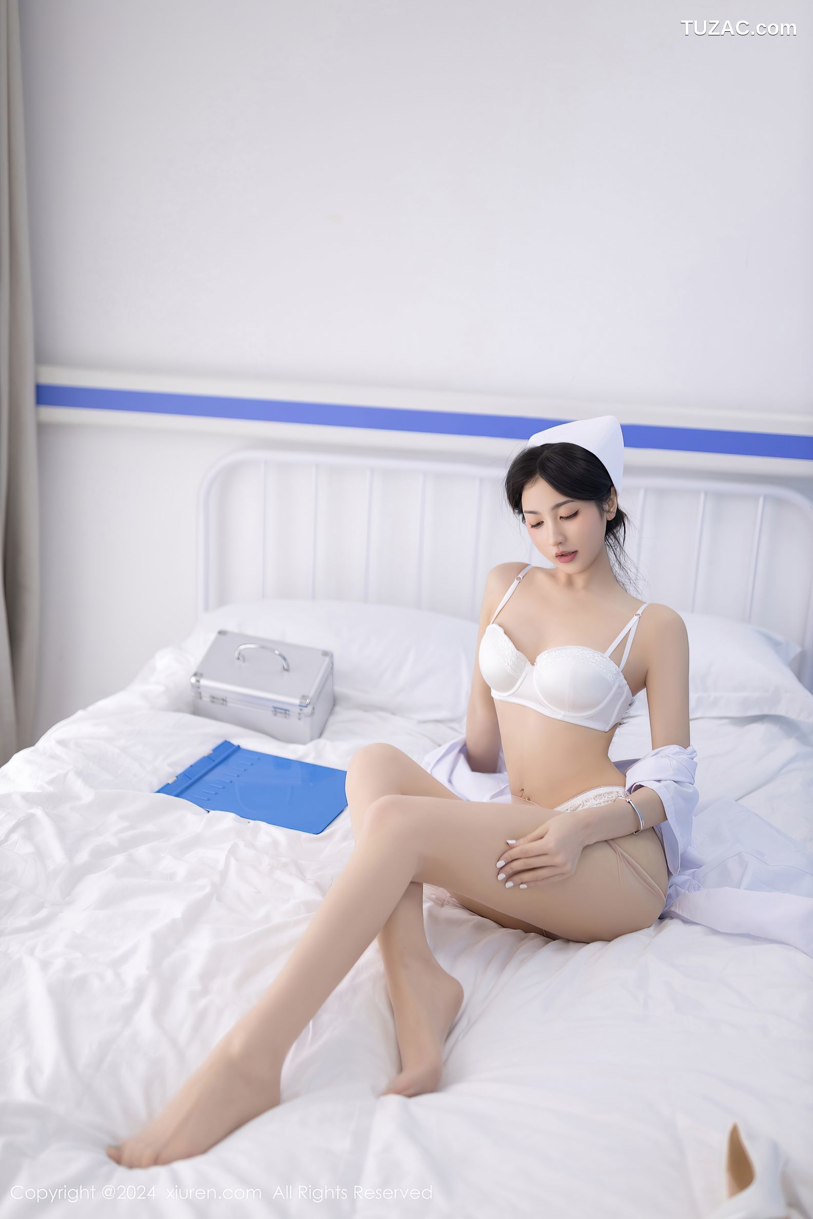 XiuRen秀人网-8897-鱼尾fish-白色护士制服白色内衣-2024.07.22