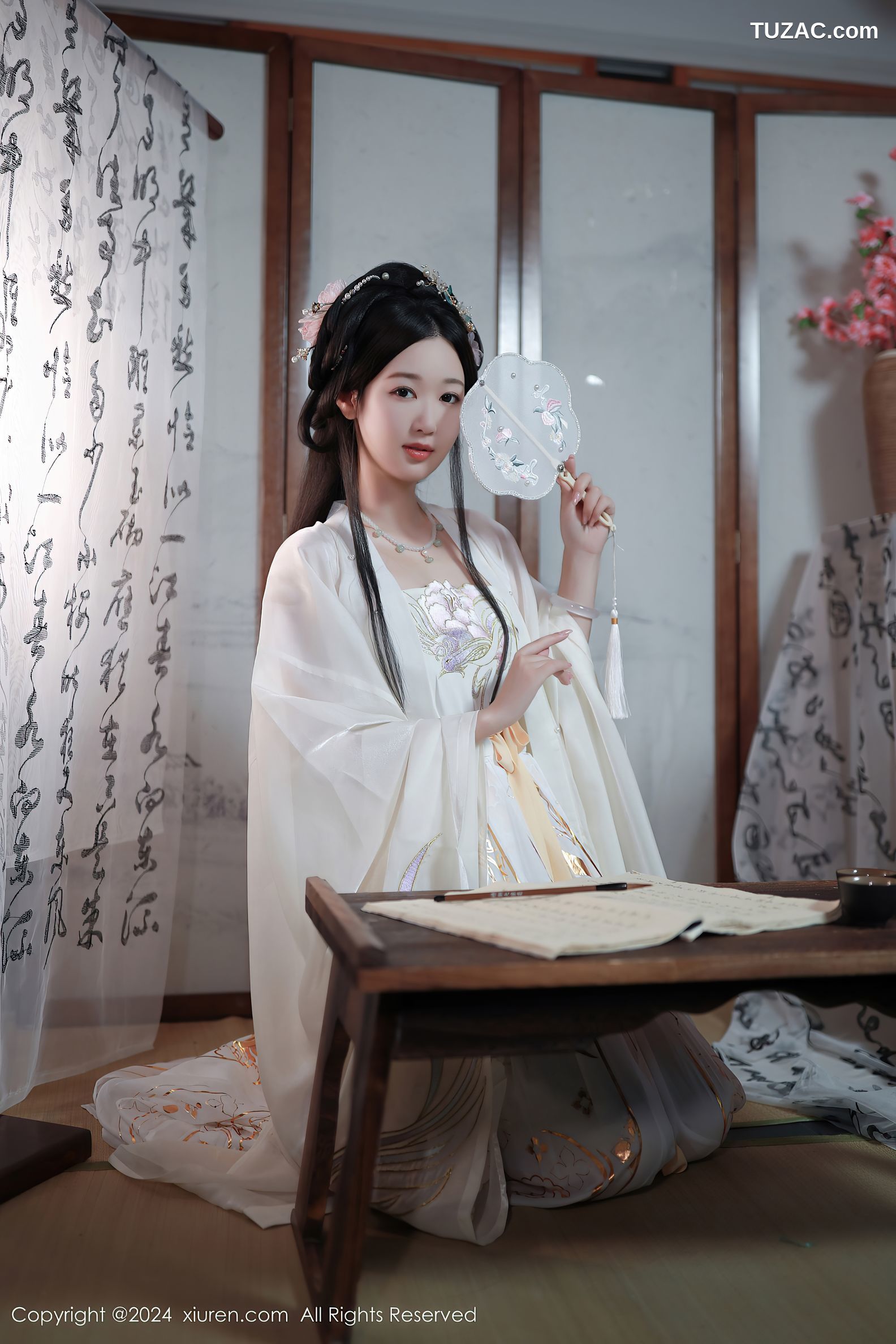 XiuRen秀人网-8898-唐安琪-迪拜旅拍-古风白衣-2024.07.22