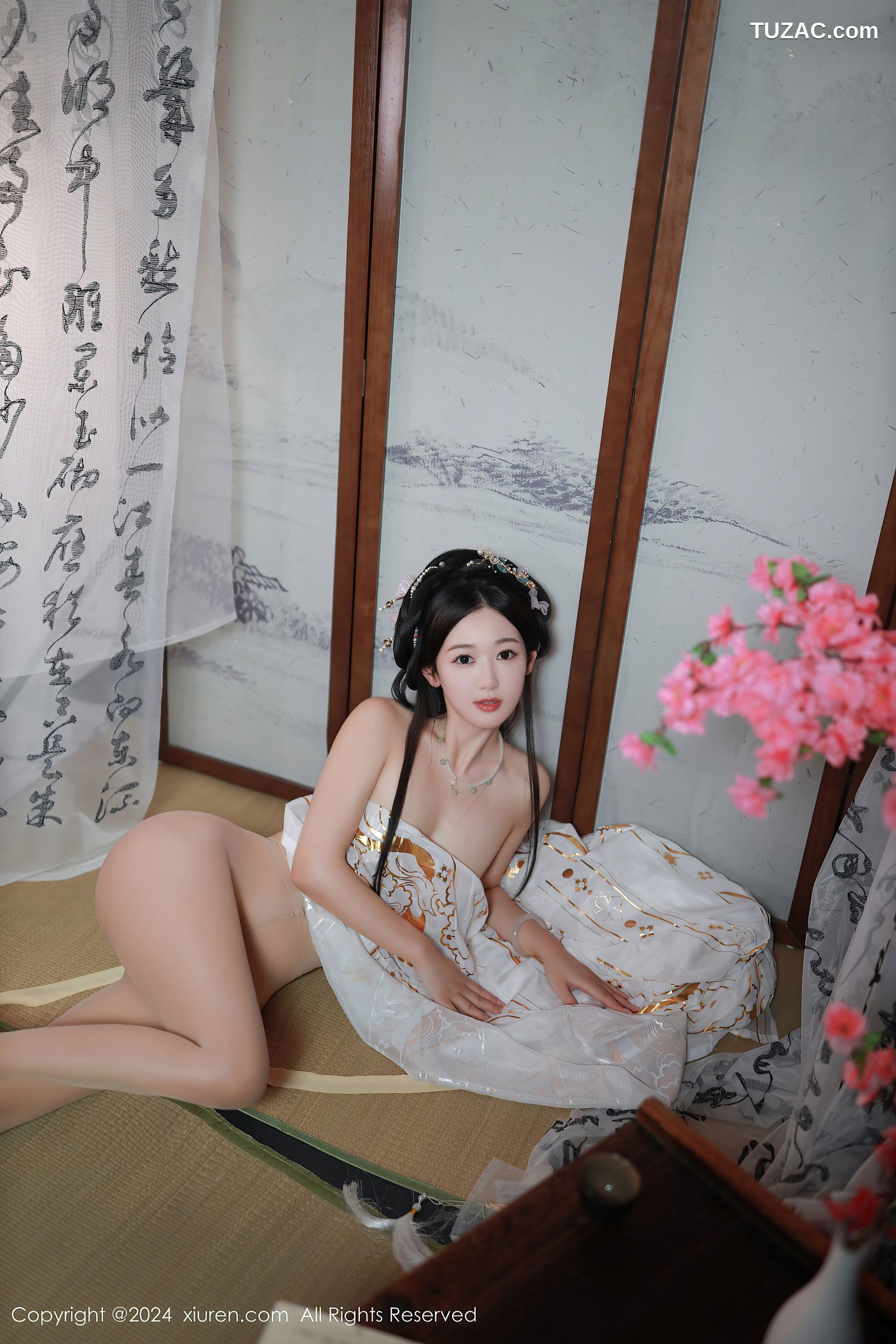 XiuRen秀人网-8898-唐安琪-迪拜旅拍-古风白衣-2024.07.22