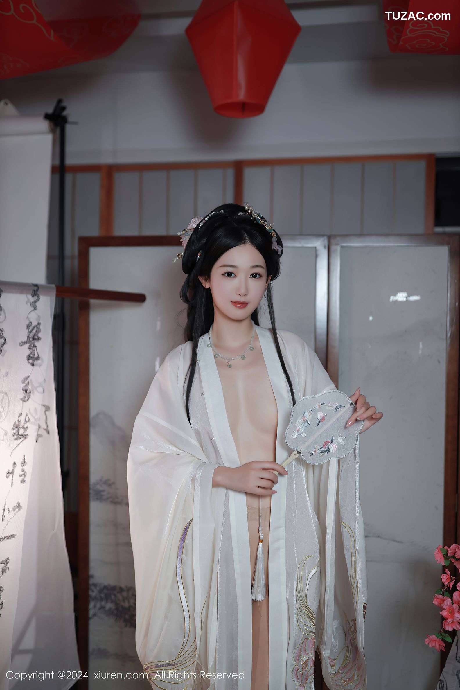 XiuRen秀人网-8898-唐安琪-迪拜旅拍-古风白衣-2024.07.22