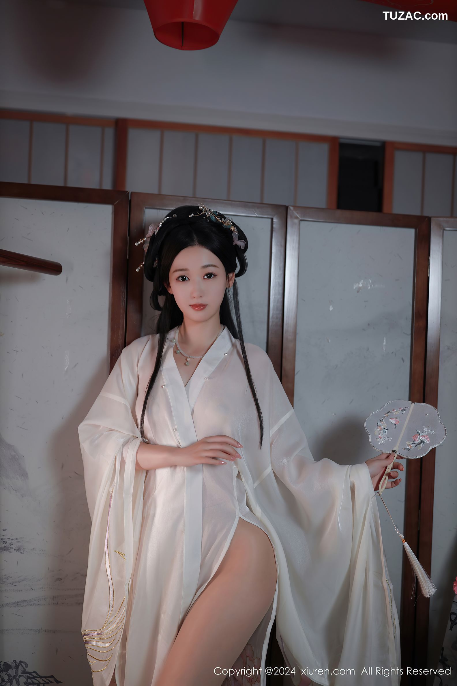 XiuRen秀人网-8898-唐安琪-迪拜旅拍-古风白衣-2024.07.22