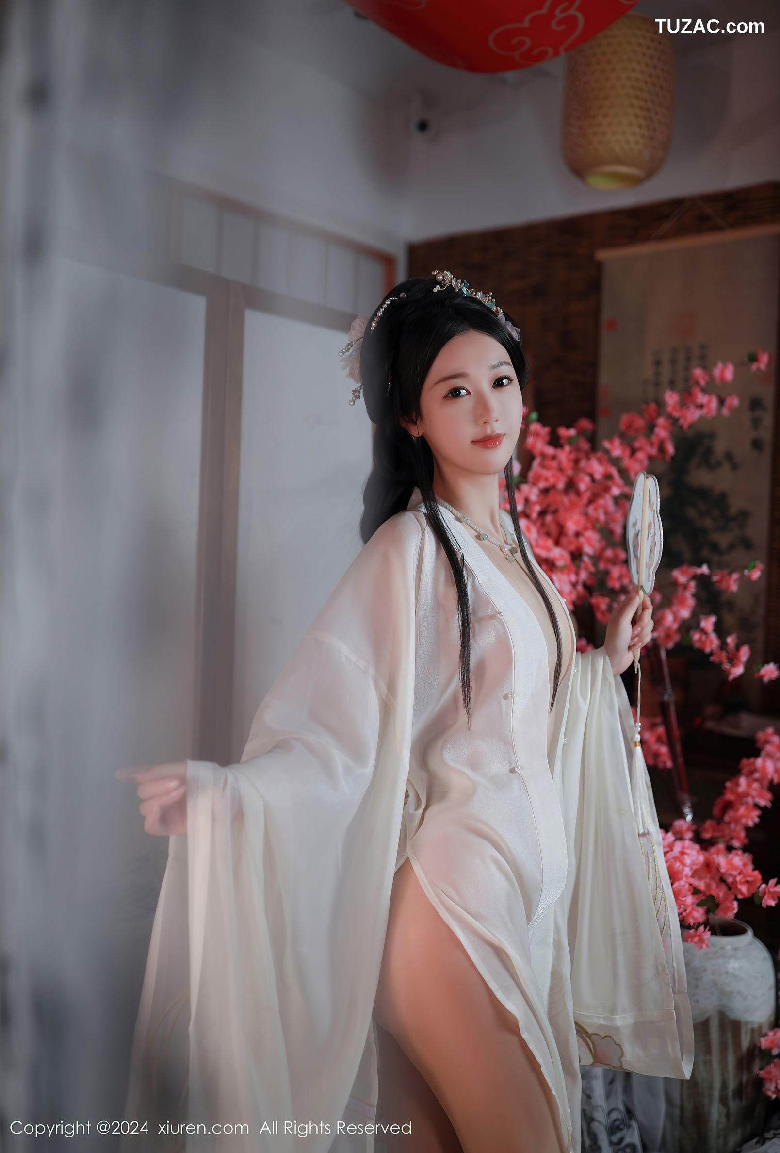XiuRen秀人网-8898-唐安琪-迪拜旅拍-古风白衣-2024.07.22
