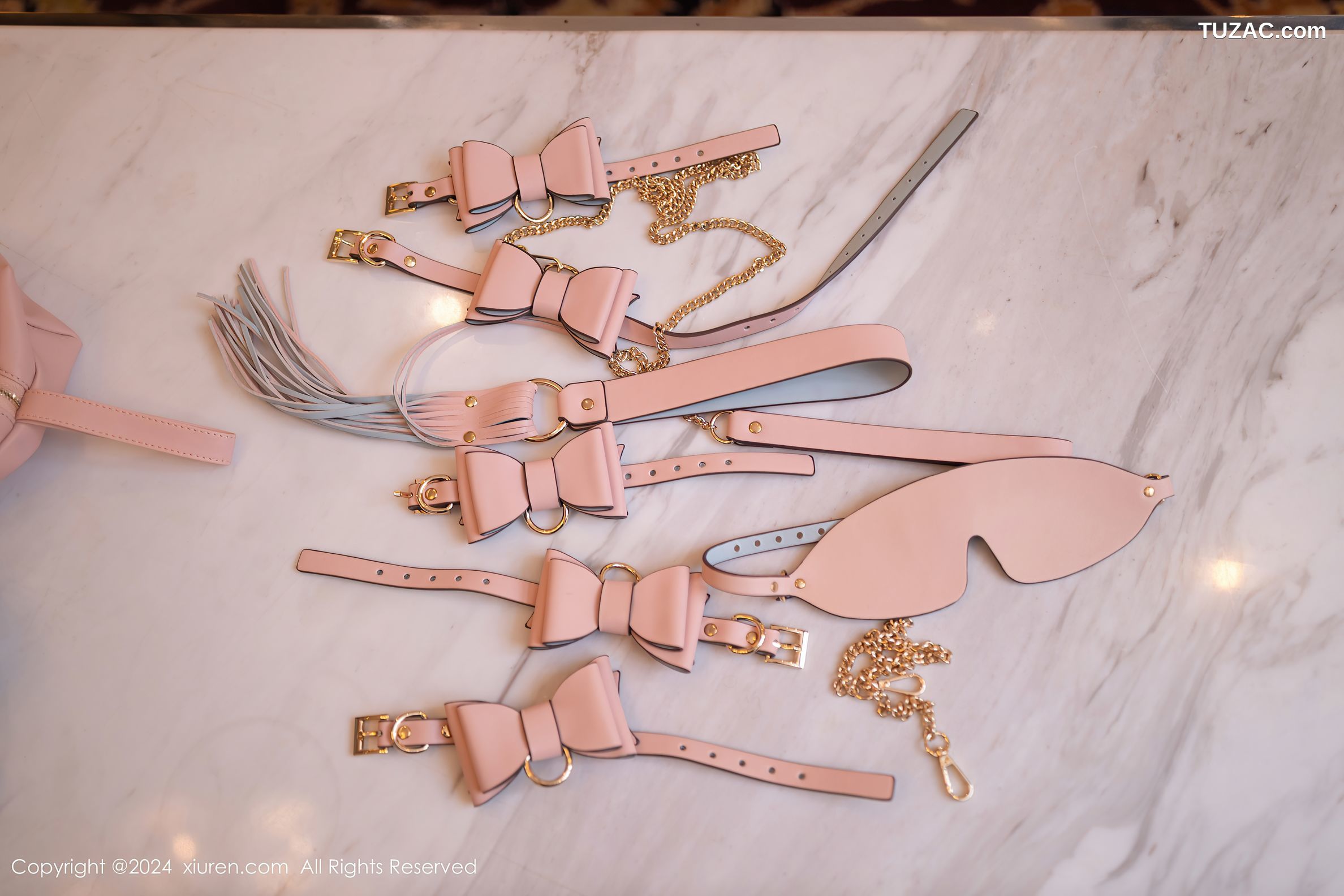 XiuRen秀人网-8910-谭小灵-女学生白衬衫灰短裙援交调教-2024.07.24