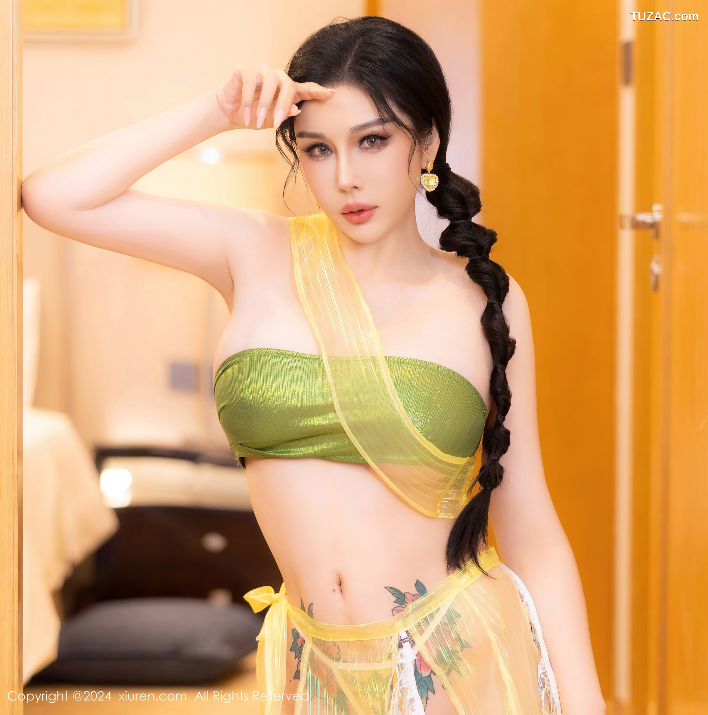 XiuRen秀人网-8913-田冰冰-绿色抹胸情趣透视黄纱-2024.07.25