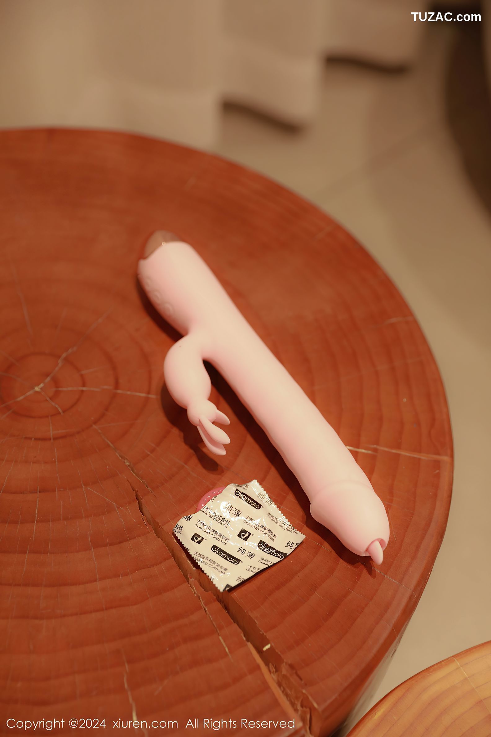 XiuRen秀人网-8922-桃妖夭-红色蕾丝情趣内衣红丝爆乳-2024.07.26