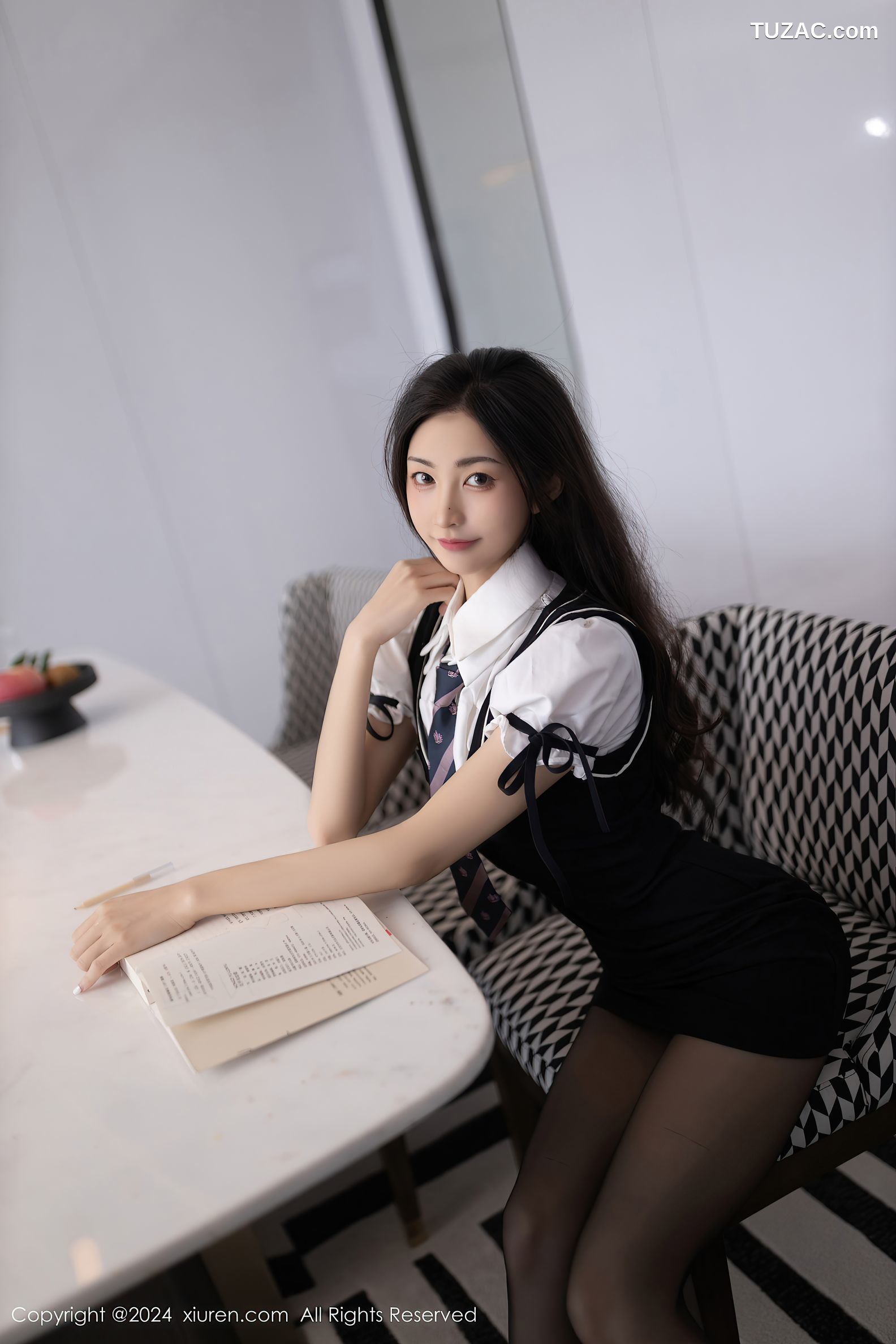 XiuRen秀人网-8934-鱼尾fish-学妹的秘密主题-白衬衫黑短裙白蕾丝内衣黑丝-2024.07.29