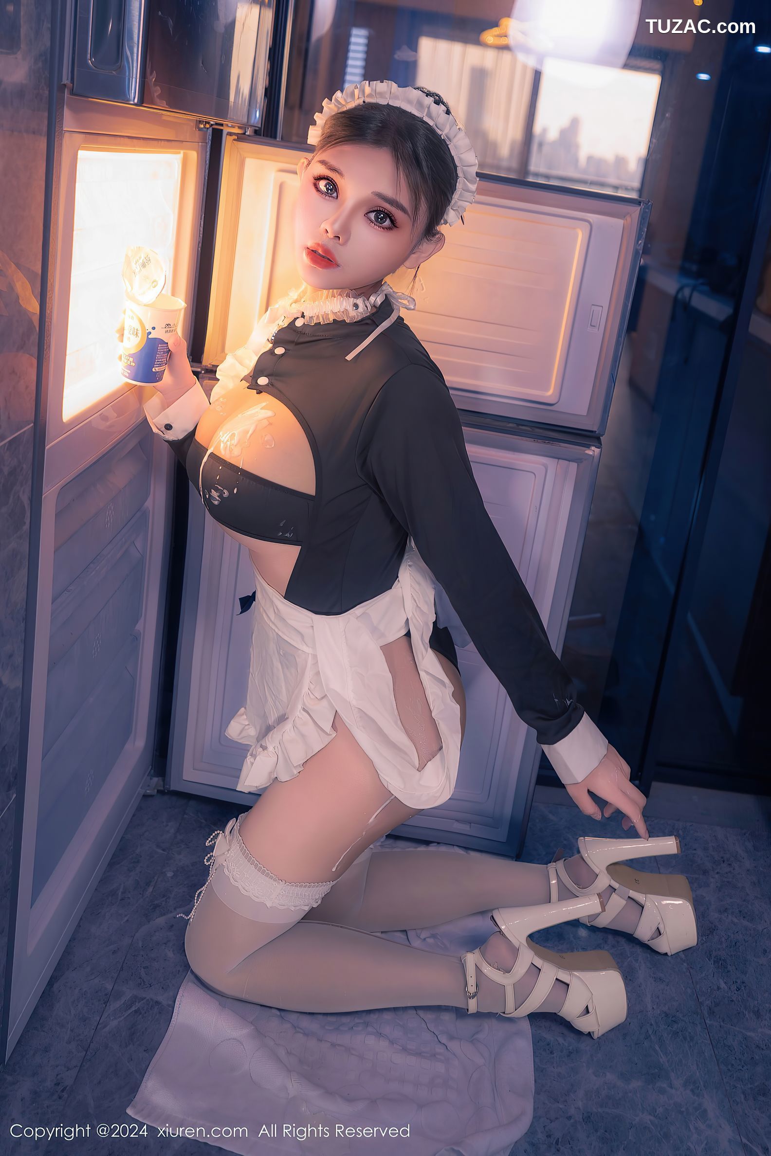 XiuRen秀人网-8966-小童颜-首套-爆乳女仆厨房-2024.08.05
