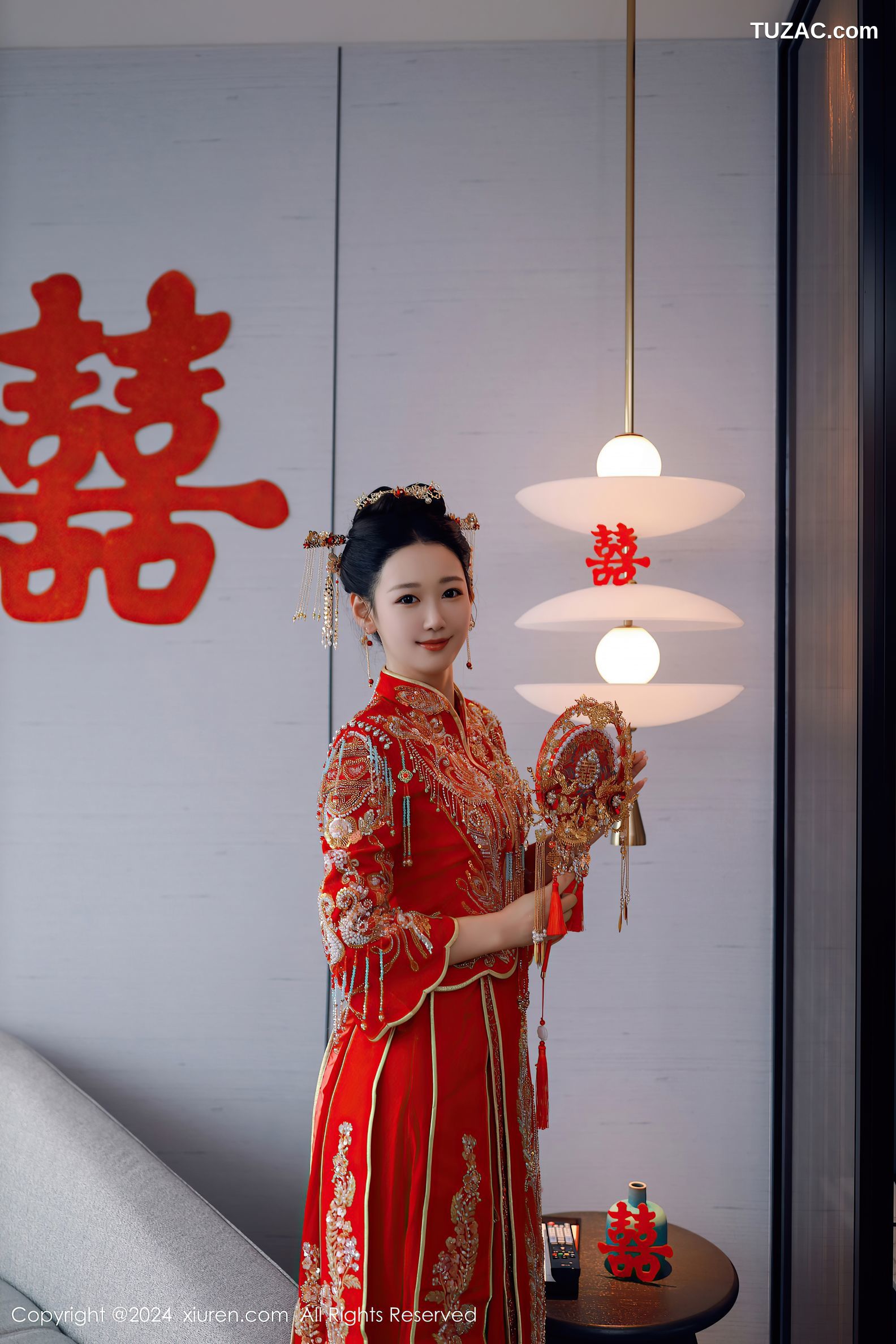 XiuRen秀人网-8972-唐安琪-迪拜旅拍-新娘红妆红色内衣爆乳-2024.08.05