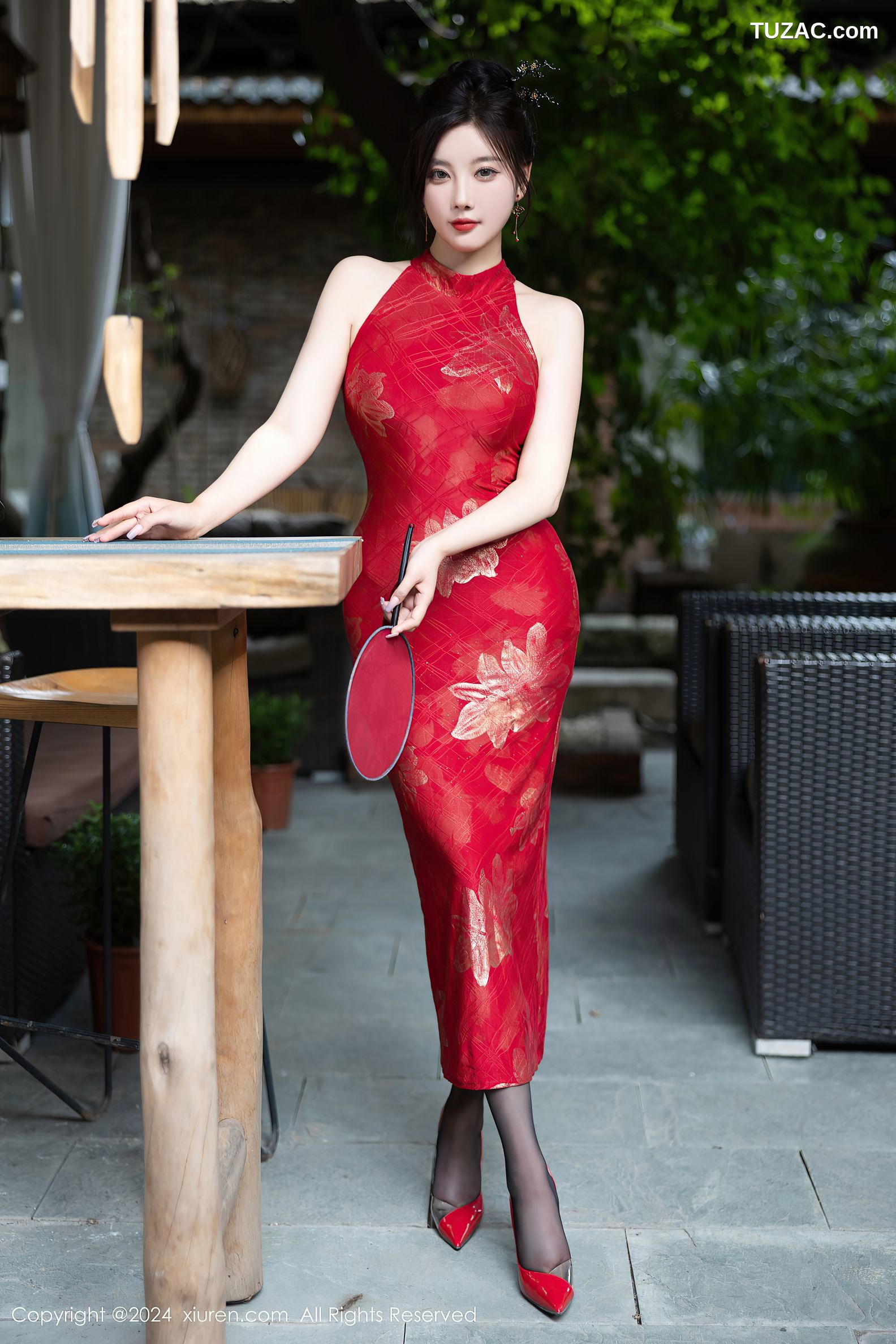 XiuRen秀人网-8996-杨晨晨Yome-红色金花旗袍珠链内衣-2024.08.09