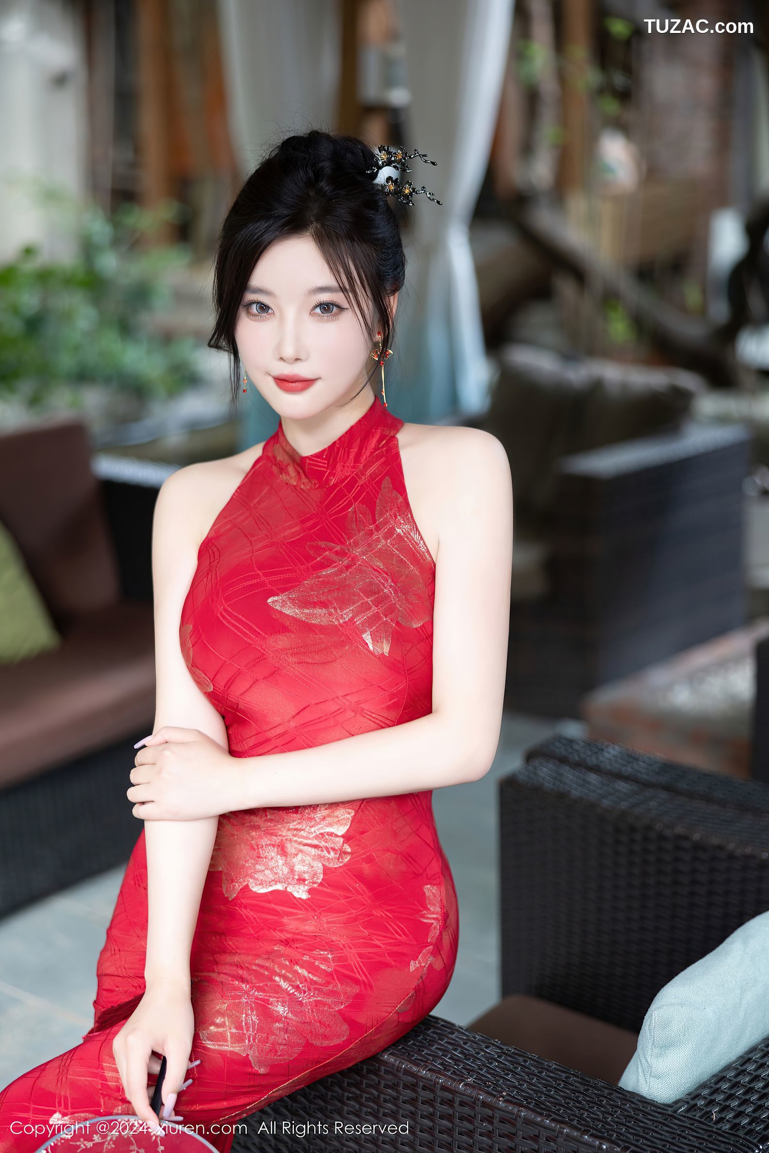 XiuRen秀人网-8996-杨晨晨Yome-红色金花旗袍珠链内衣-2024.08.09
