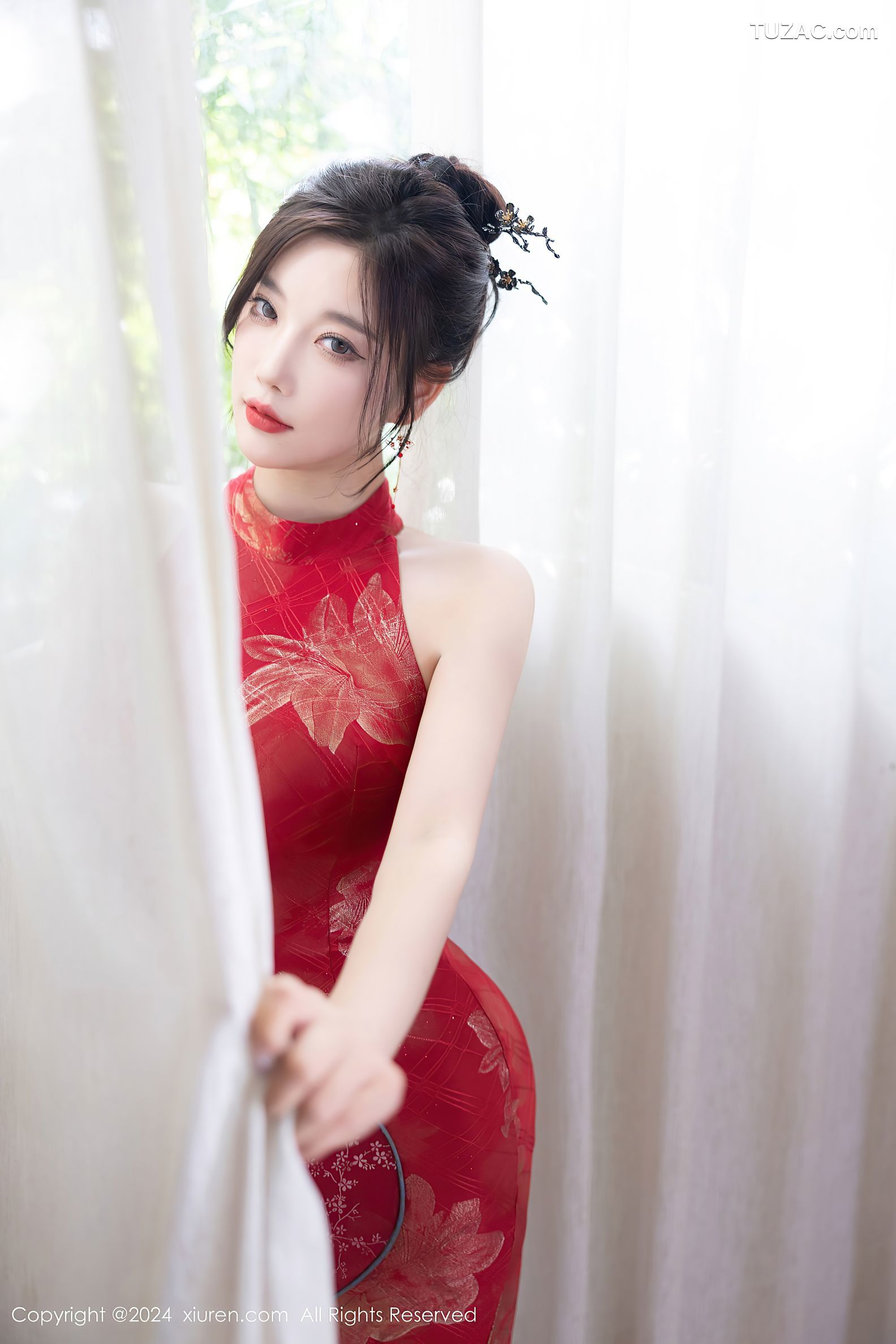 XiuRen秀人网-8996-杨晨晨Yome-红色金花旗袍珠链内衣-2024.08.09