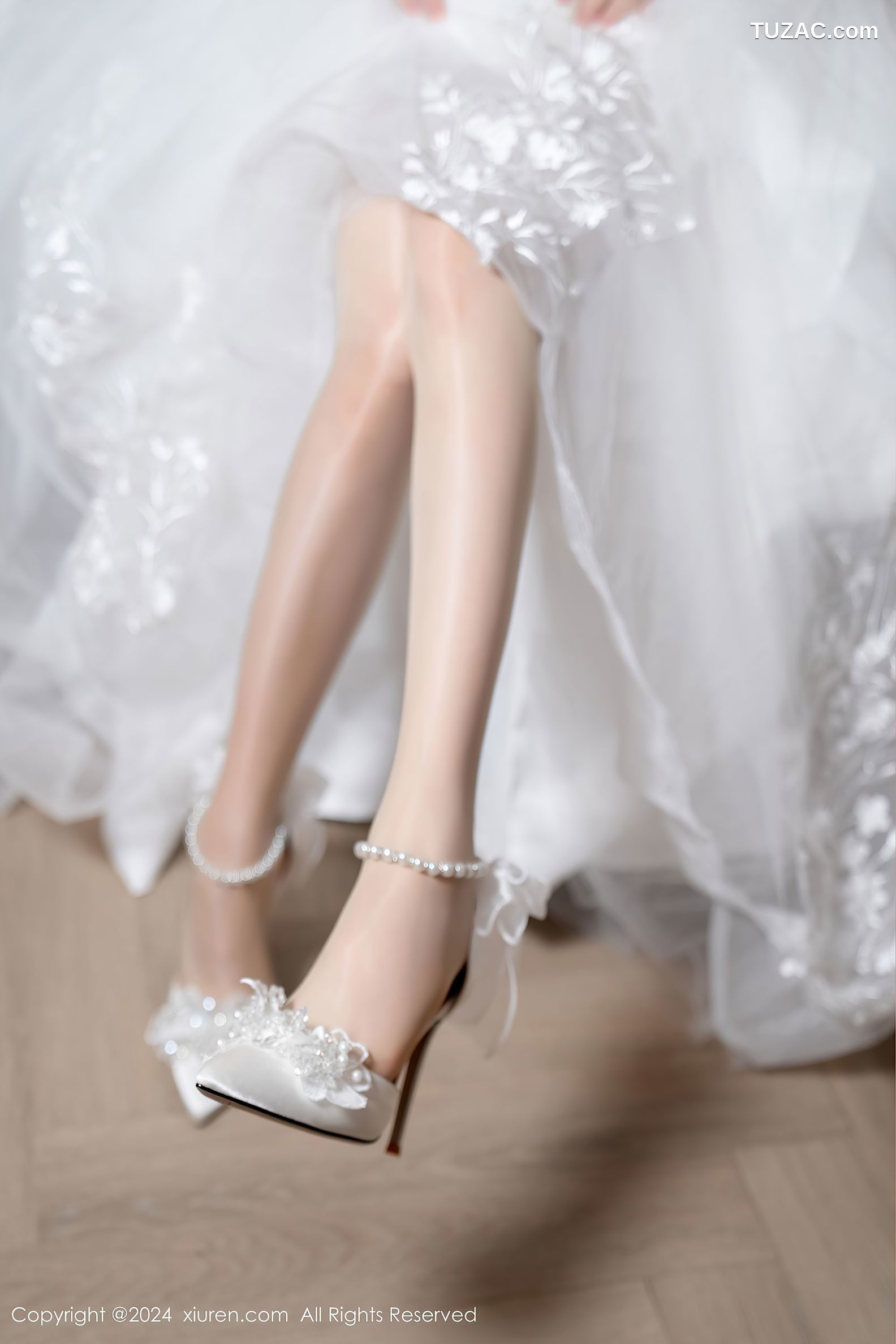 XiuRen秀人网-8998-利世-白色婚纱白蕾丝内衣-2024.08.09