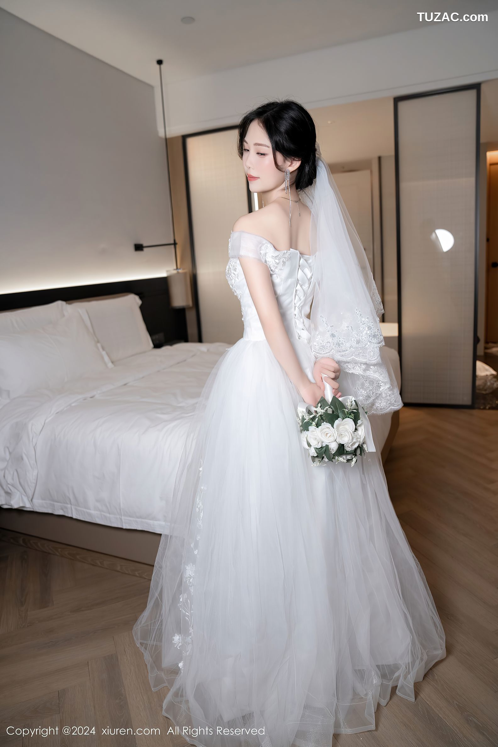 XiuRen秀人网-8998-利世-白色婚纱白蕾丝内衣-2024.08.09