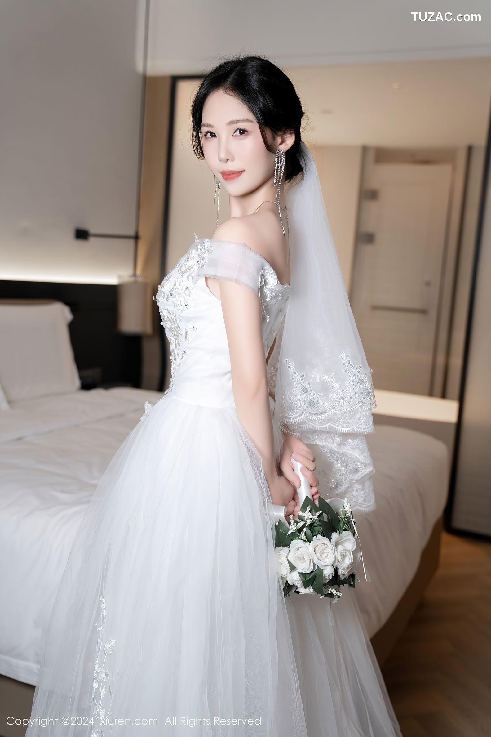 XiuRen秀人网-8998-利世-白色婚纱白蕾丝内衣-2024.08.09