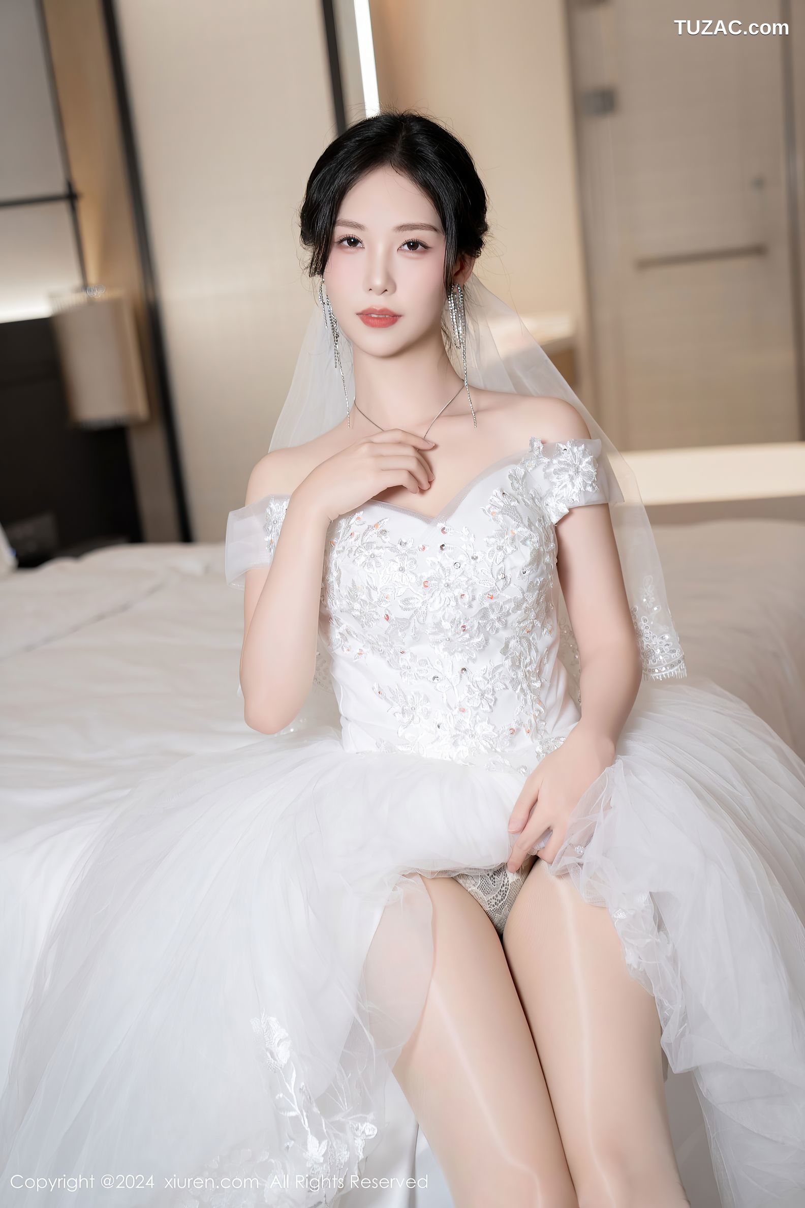 XiuRen秀人网-8998-利世-白色婚纱白蕾丝内衣-2024.08.09