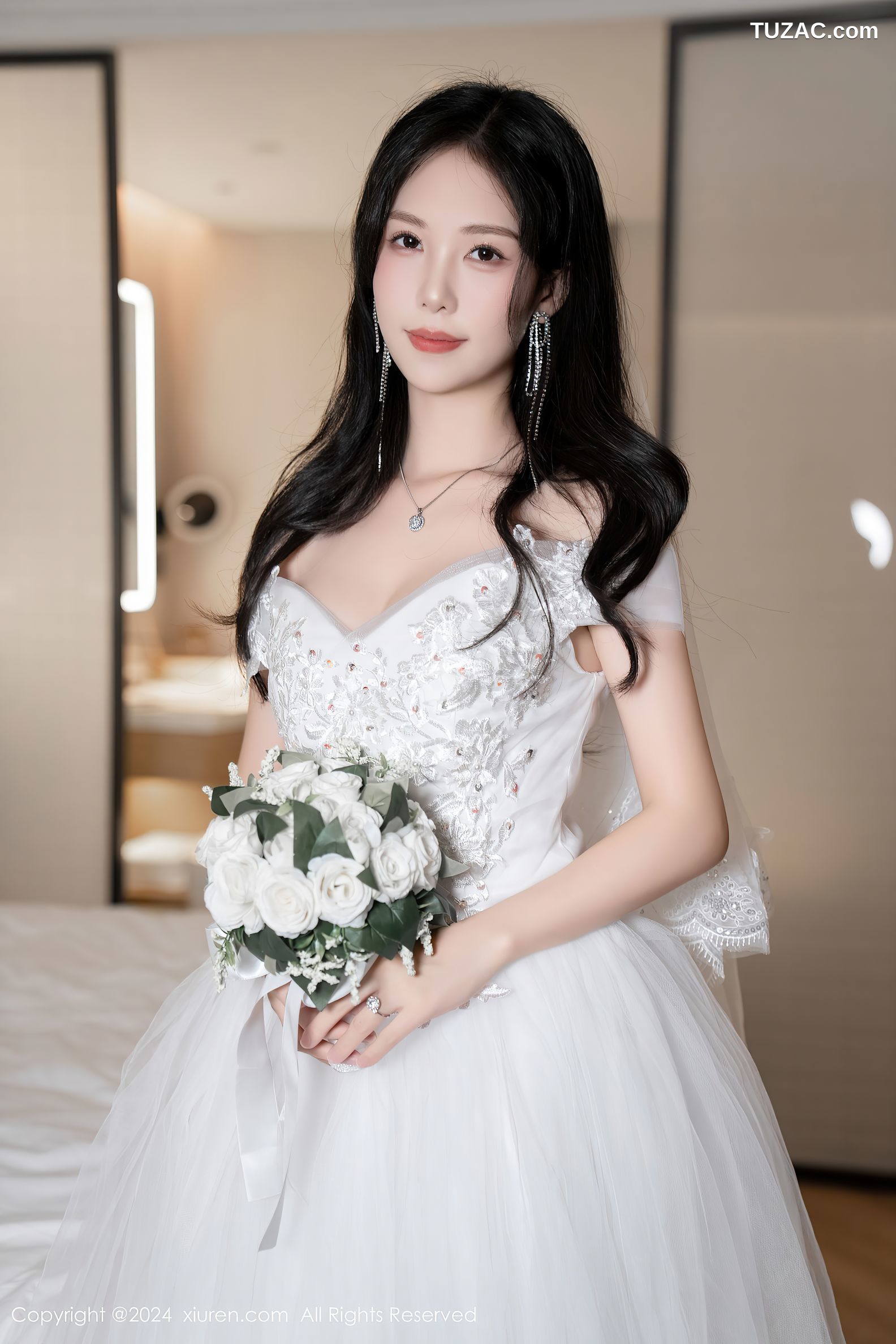XiuRen秀人网-8998-利世-白色婚纱白蕾丝内衣-2024.08.09