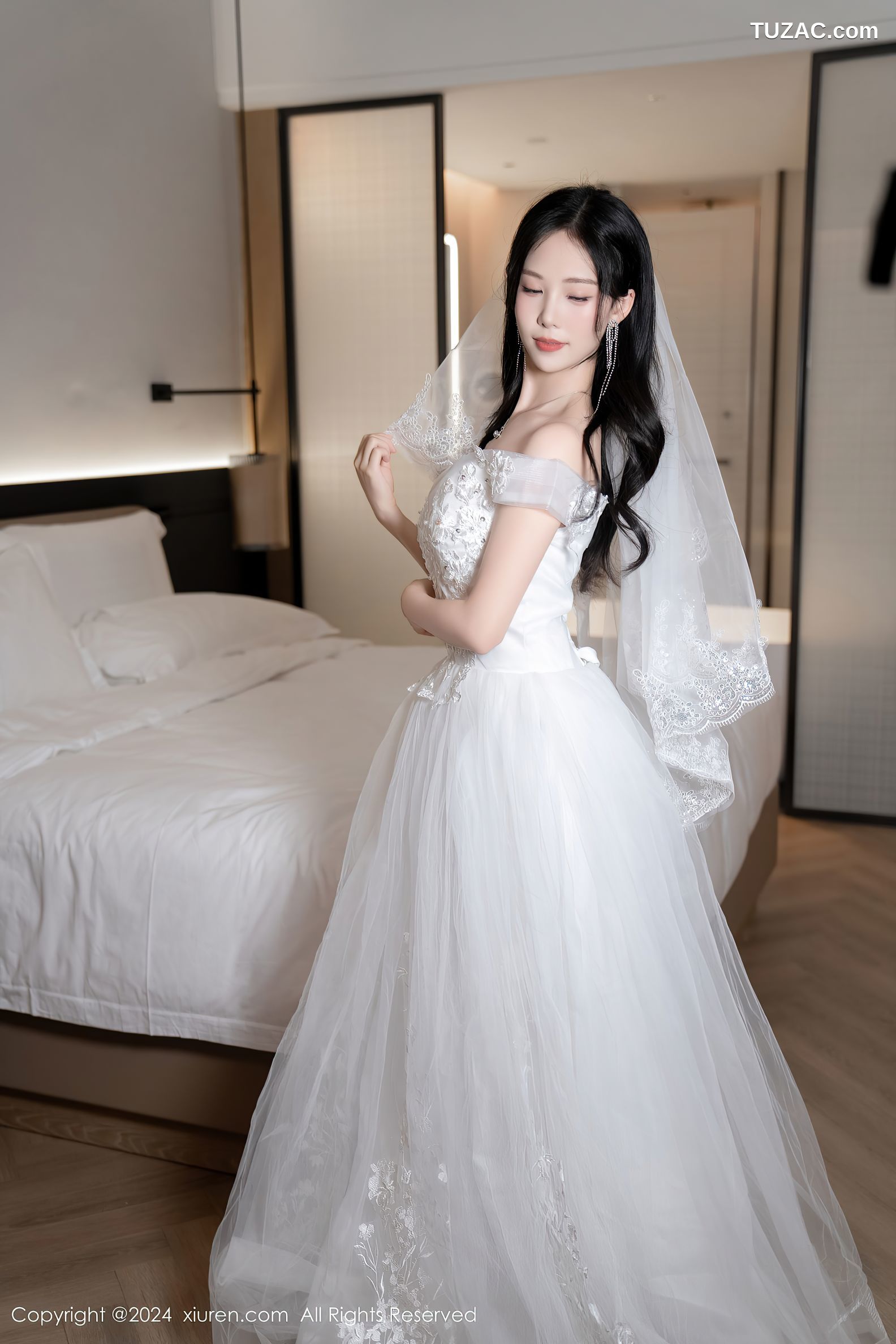 XiuRen秀人网-8998-利世-白色婚纱白蕾丝内衣-2024.08.09