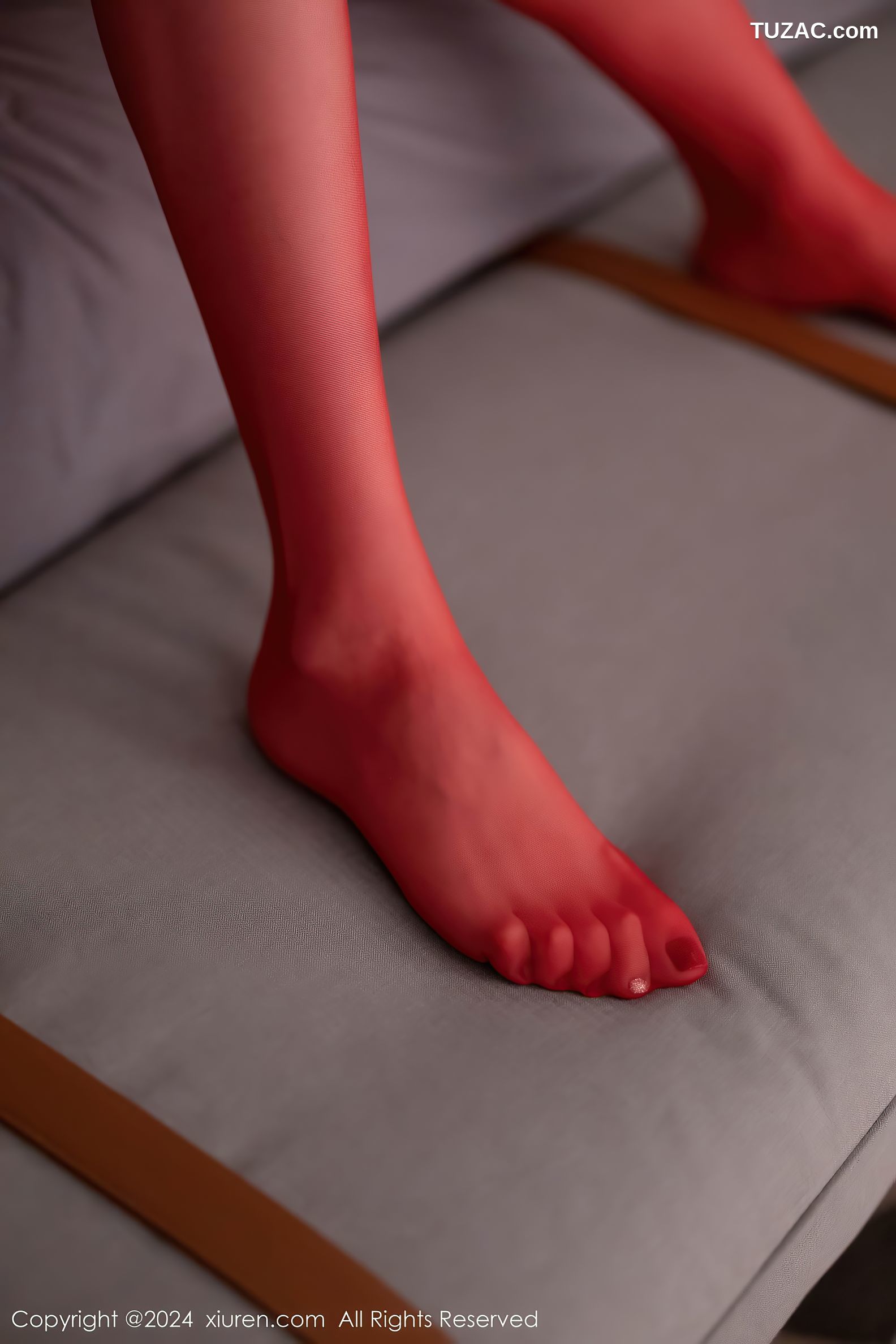 XiuRen秀人网-9035-梦心玥-红色比基尼-2024.08.19