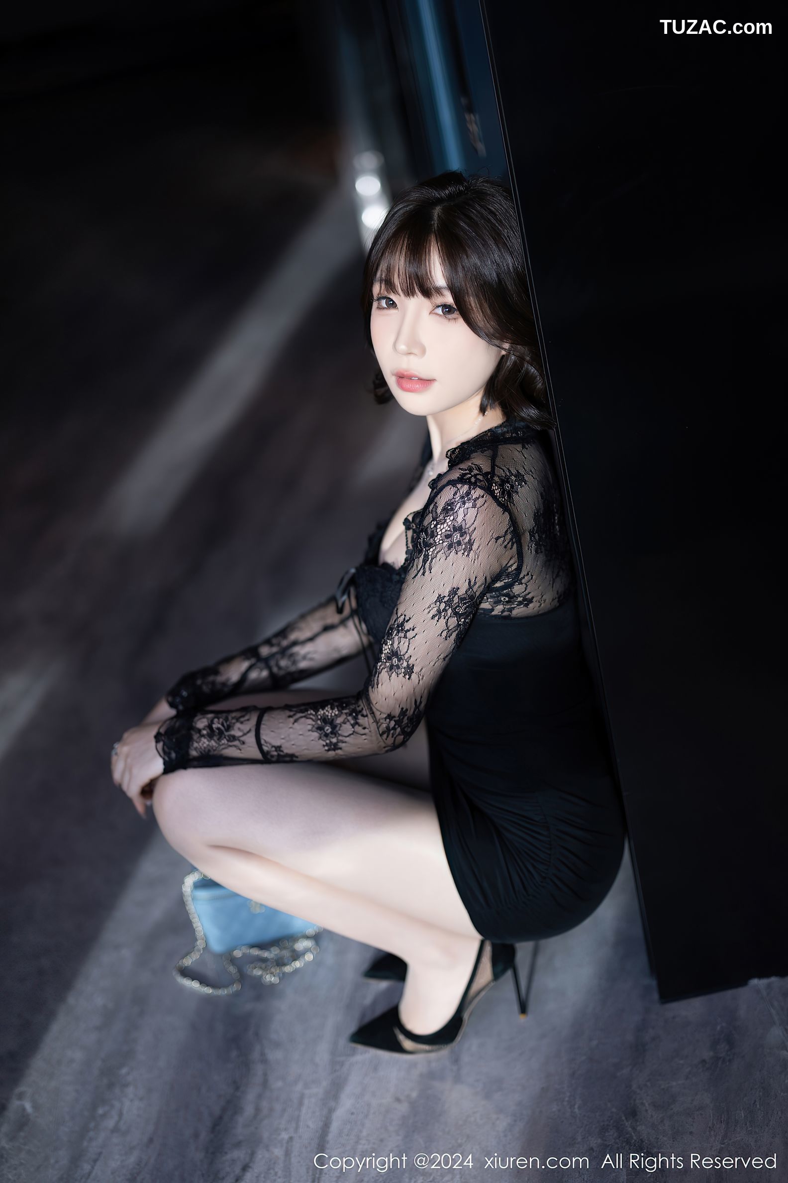 XiuRen秀人网-9048-徐莉芝Booty-黑色连衣短裙黑蕾丝内衣-2024.08.21