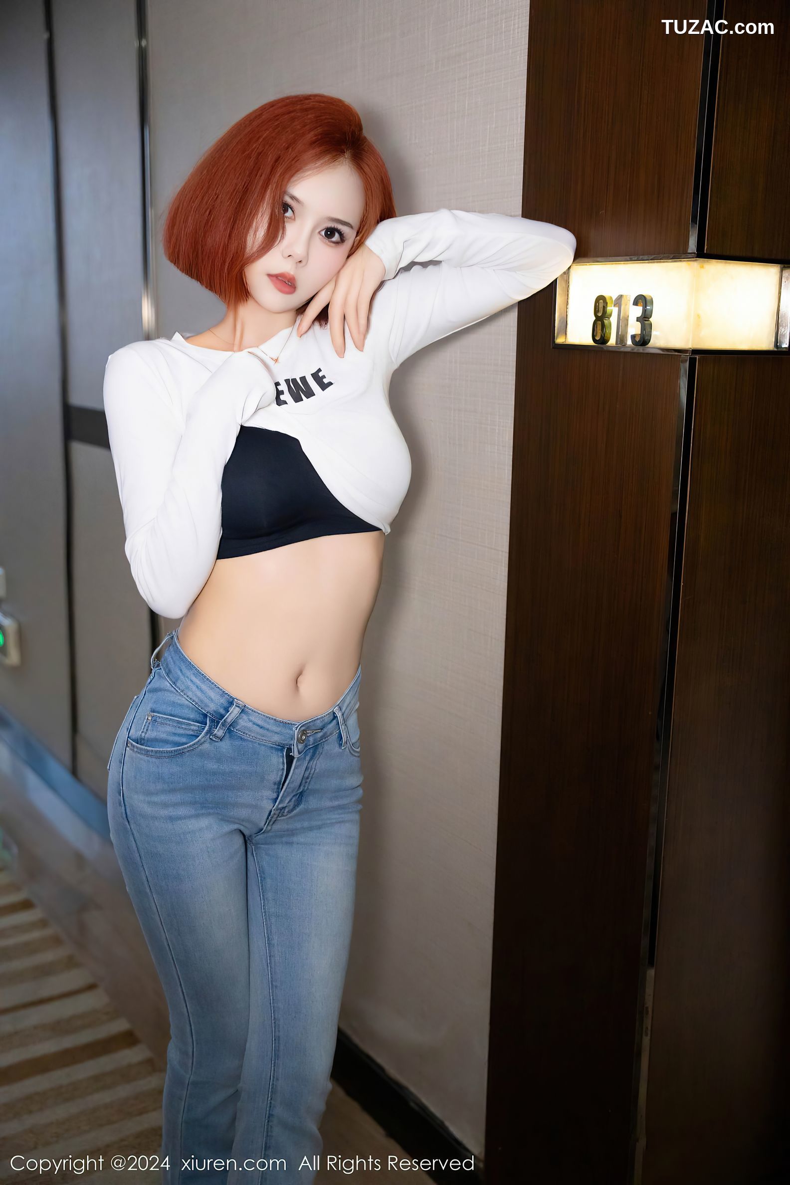 XiuRen秀人网-9050-白芷yy-白T牛仔裤黑色内衣黑丝-2024.08.22