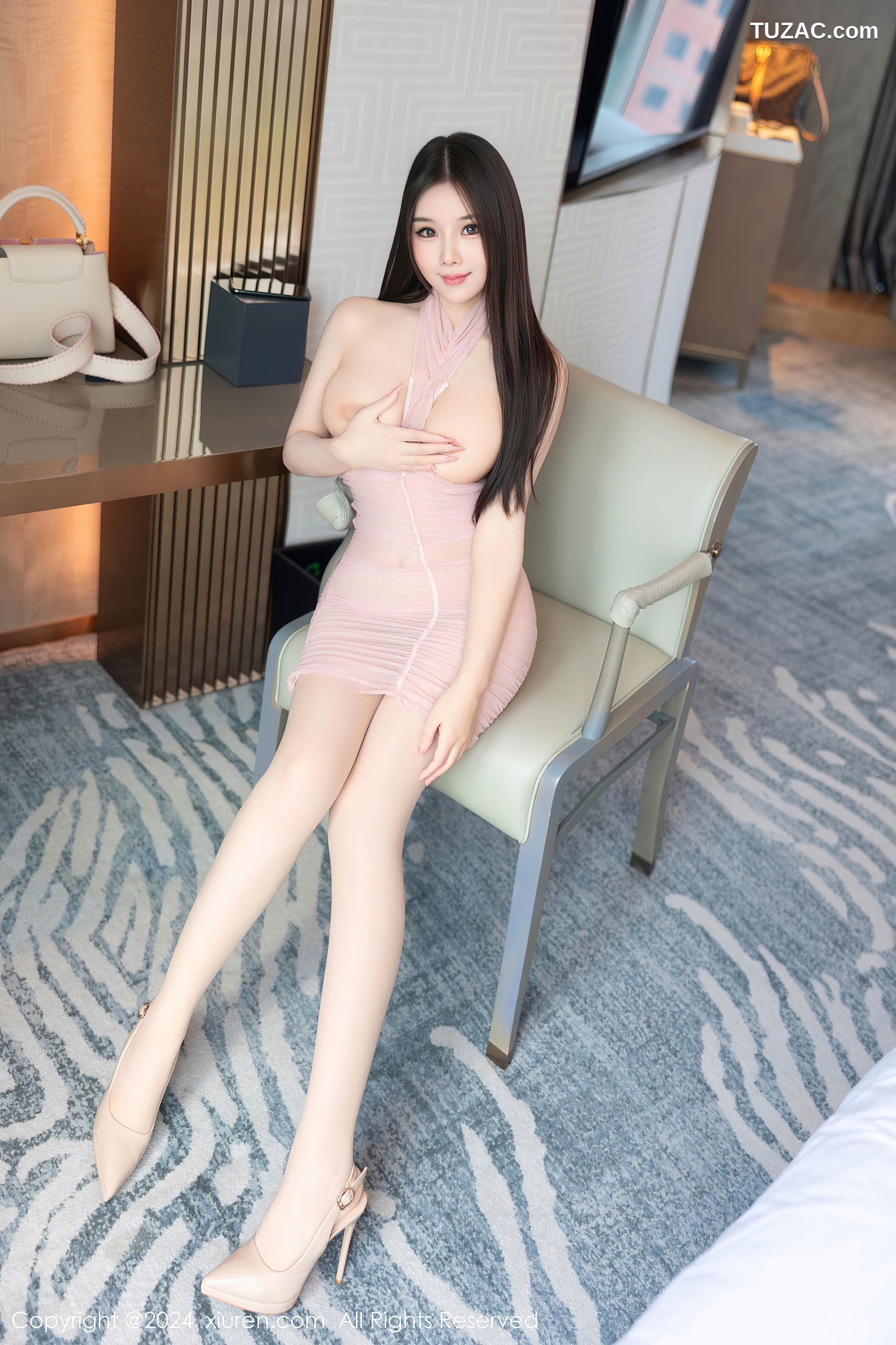 XiuRen秀人网-9057-金允珍呐-淡粉轻透连衣短裙肉丝爆乳-2024.08.23