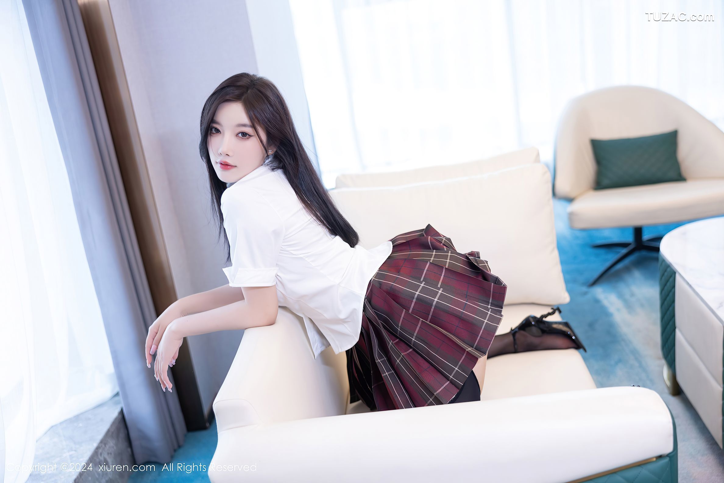 XiuRen秀人网-9064-杨晨晨Yome-女学生JK制服白衬衫红格子短裙黑丝-2024.08.23