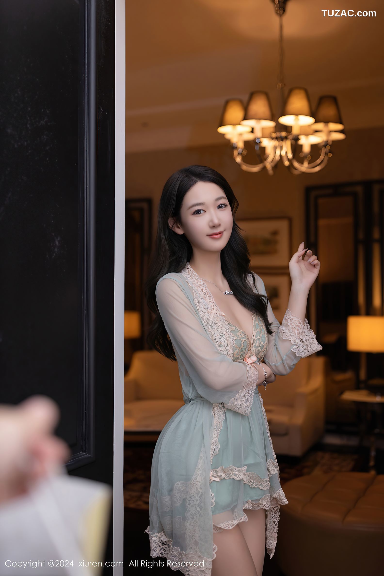 XiuRen秀人网-9069-唐安琪-外卖主题-淡绿薄纱睡衣被侵犯-2024.08.26