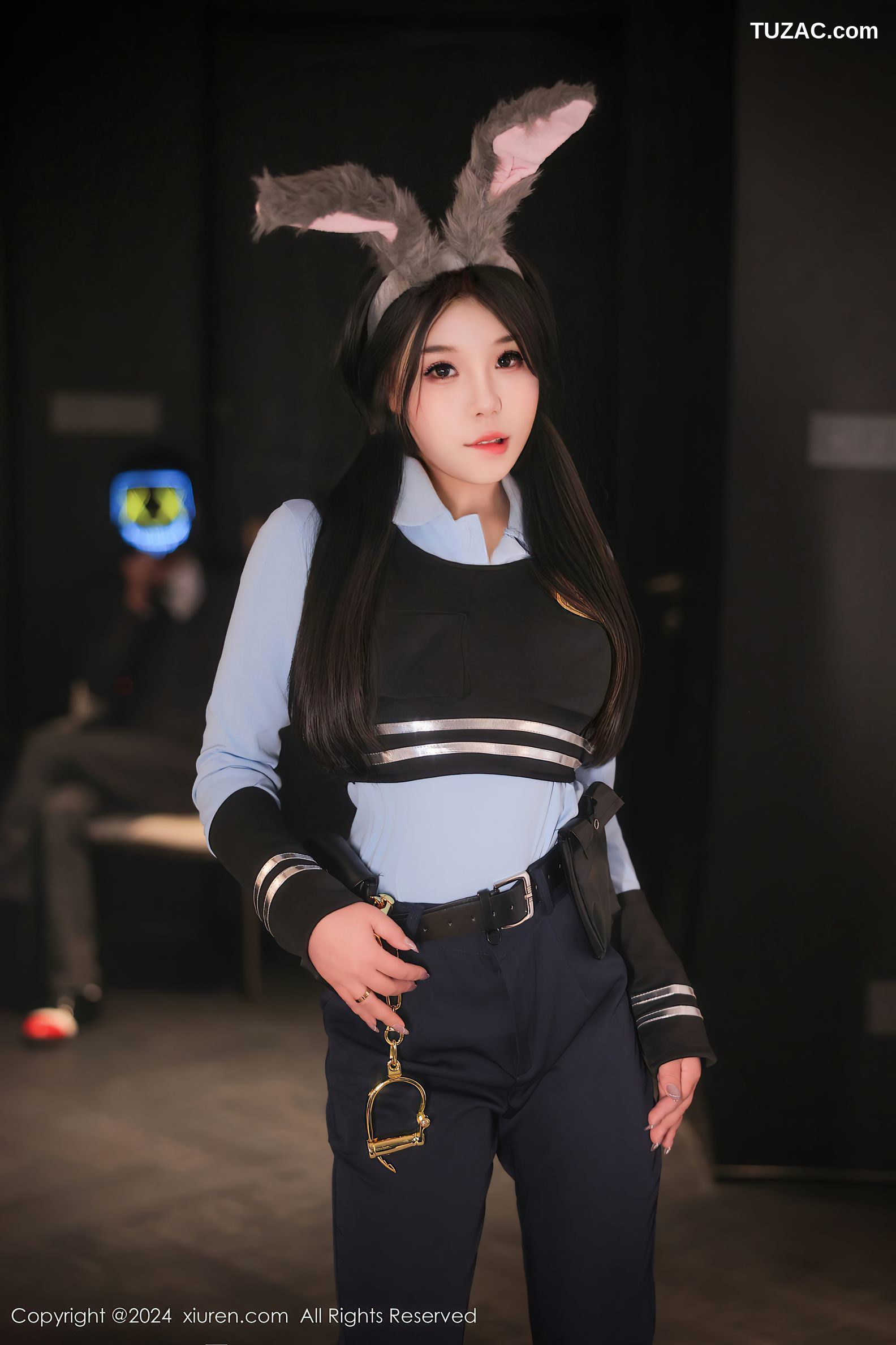 XiuRen秀人网-9071-麦田-情趣兔女郎女警黑丝-2024.08.27