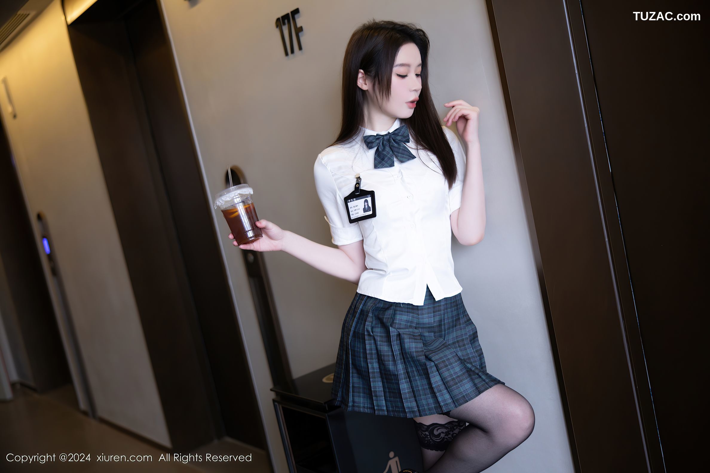 XiuRen秀人网-9074-梦心玥-女学生JK制服白衬衫蓝格子裙黑丝-2024.08.27