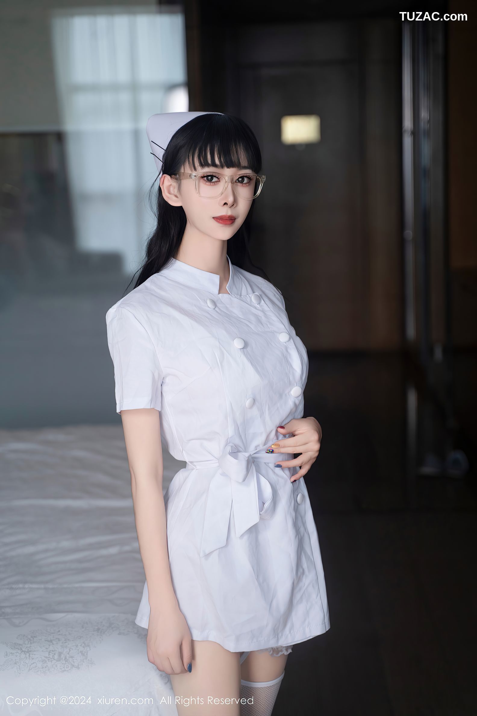 XiuRen秀人网-9077-宝宝甜-家庭医生上门服务白衣白蕾丝爆乳-2024.08.28