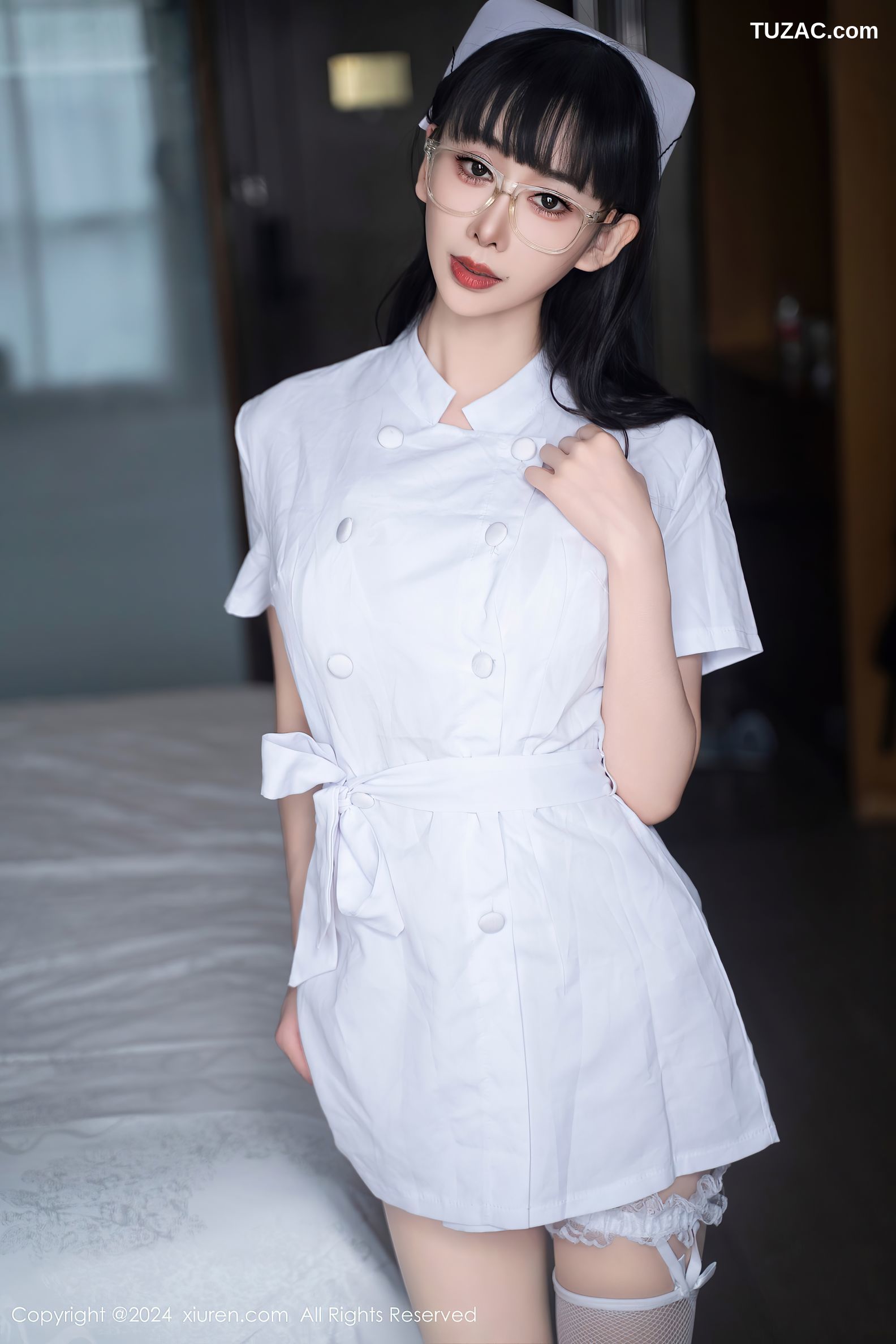 XiuRen秀人网-9077-宝宝甜-家庭医生上门服务白衣白蕾丝爆乳-2024.08.28