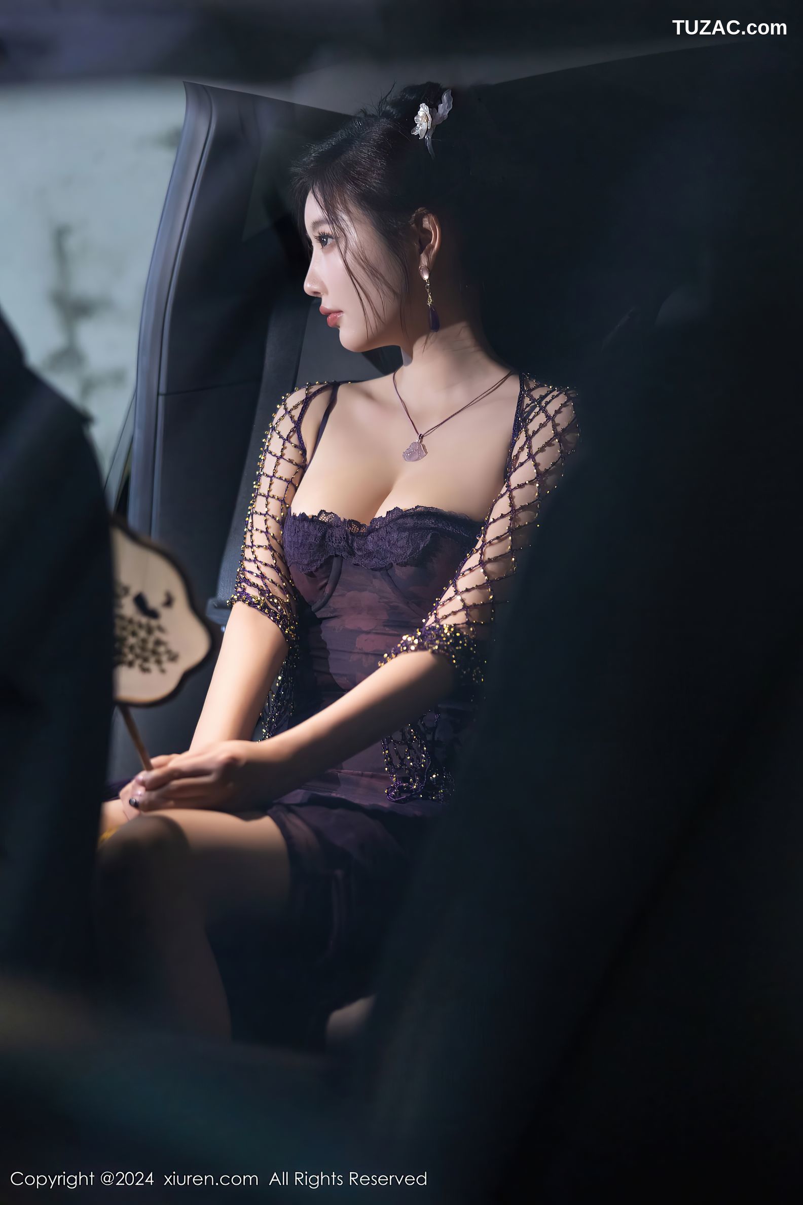 XiuRen秀人网-9092-杨晨晨Yome-紫色吊带连衣裙紫色情趣内衣-2024.08.30