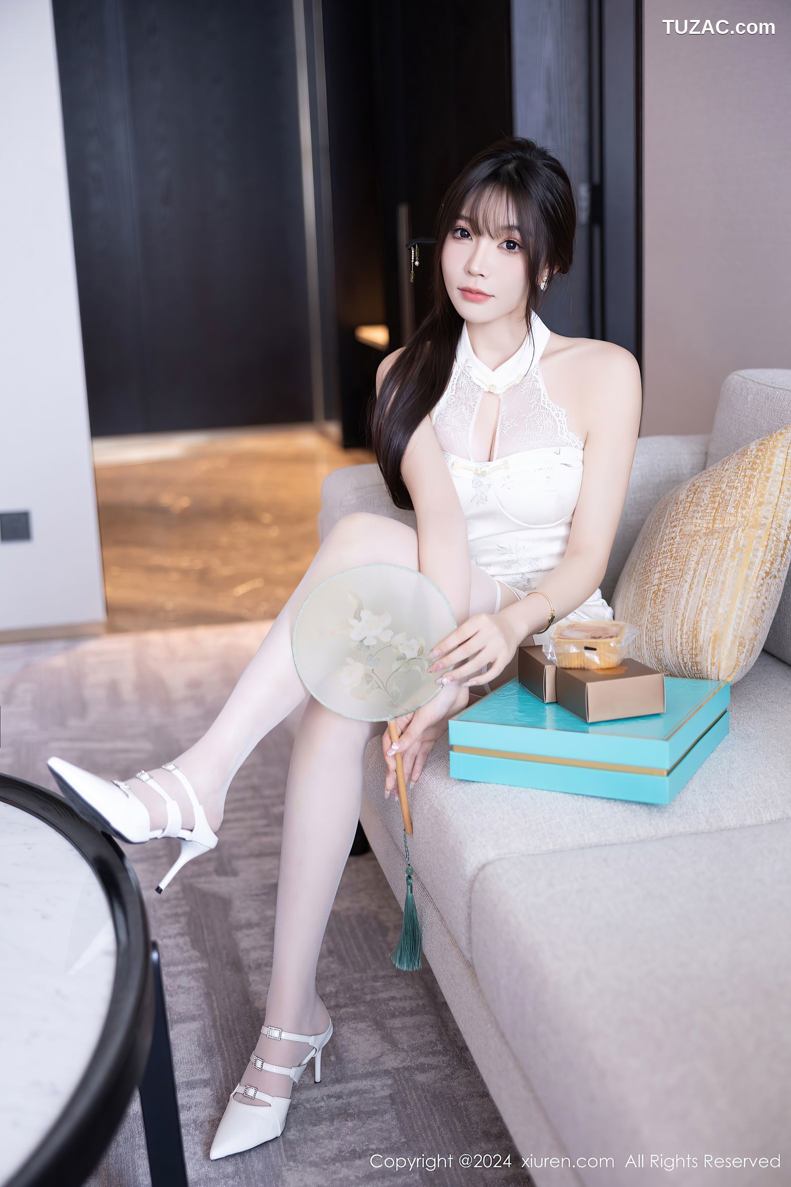 XiuRen秀人网-9101-徐莉芝Booty-白色连衣短裙白蕾丝内衣-2024.09.02